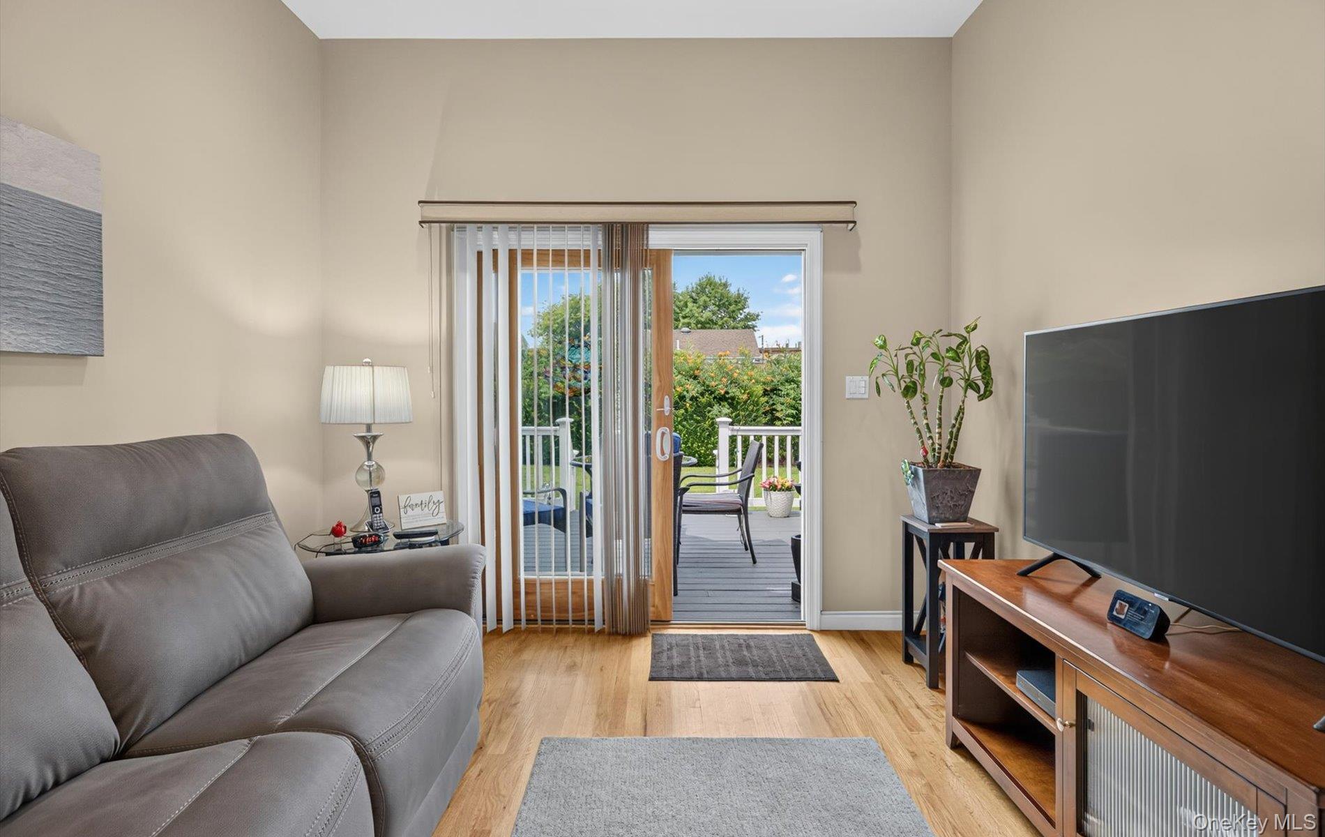 154 Park Lane Property Photo 12