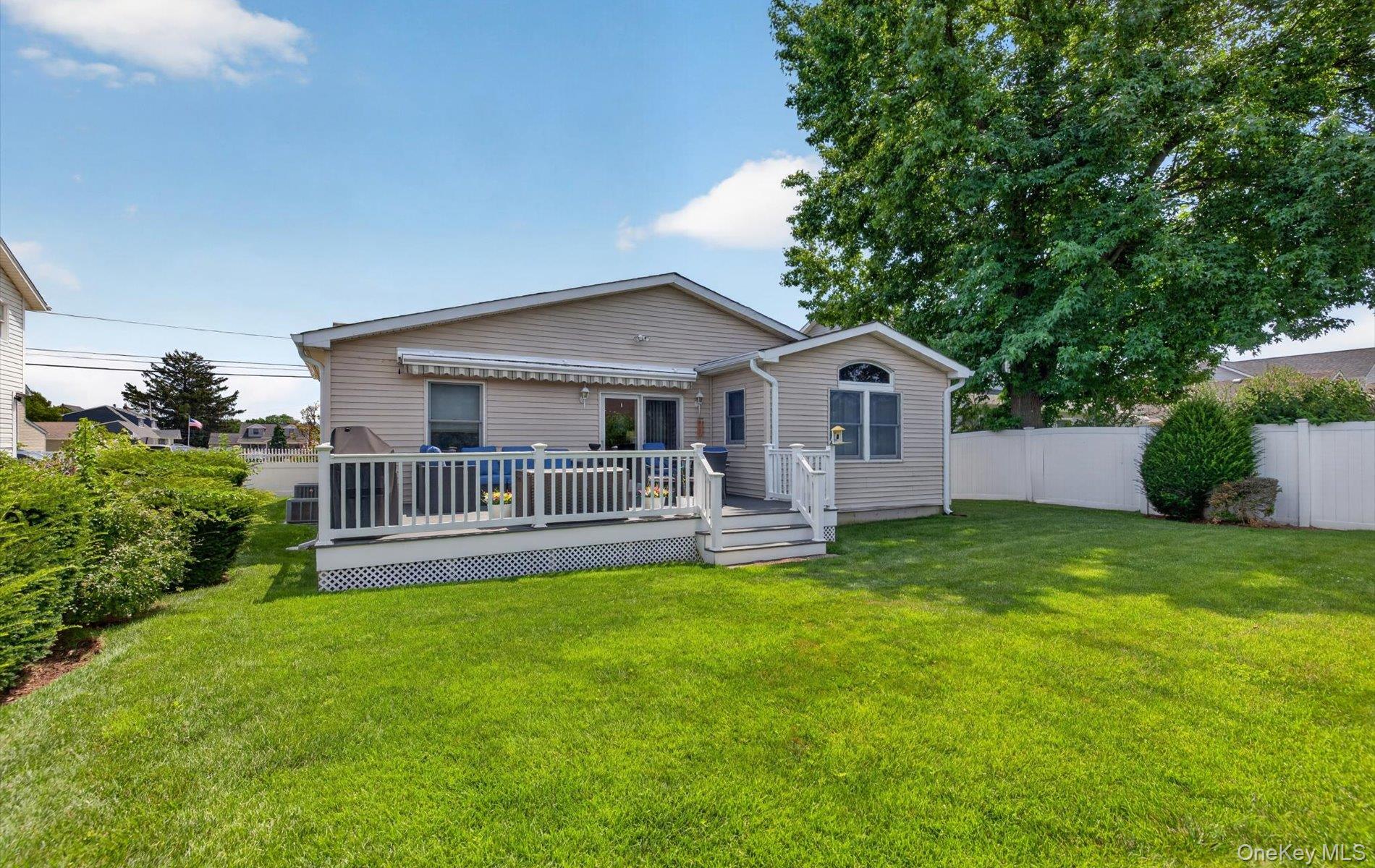 154 Park Lane Property Photo 28
