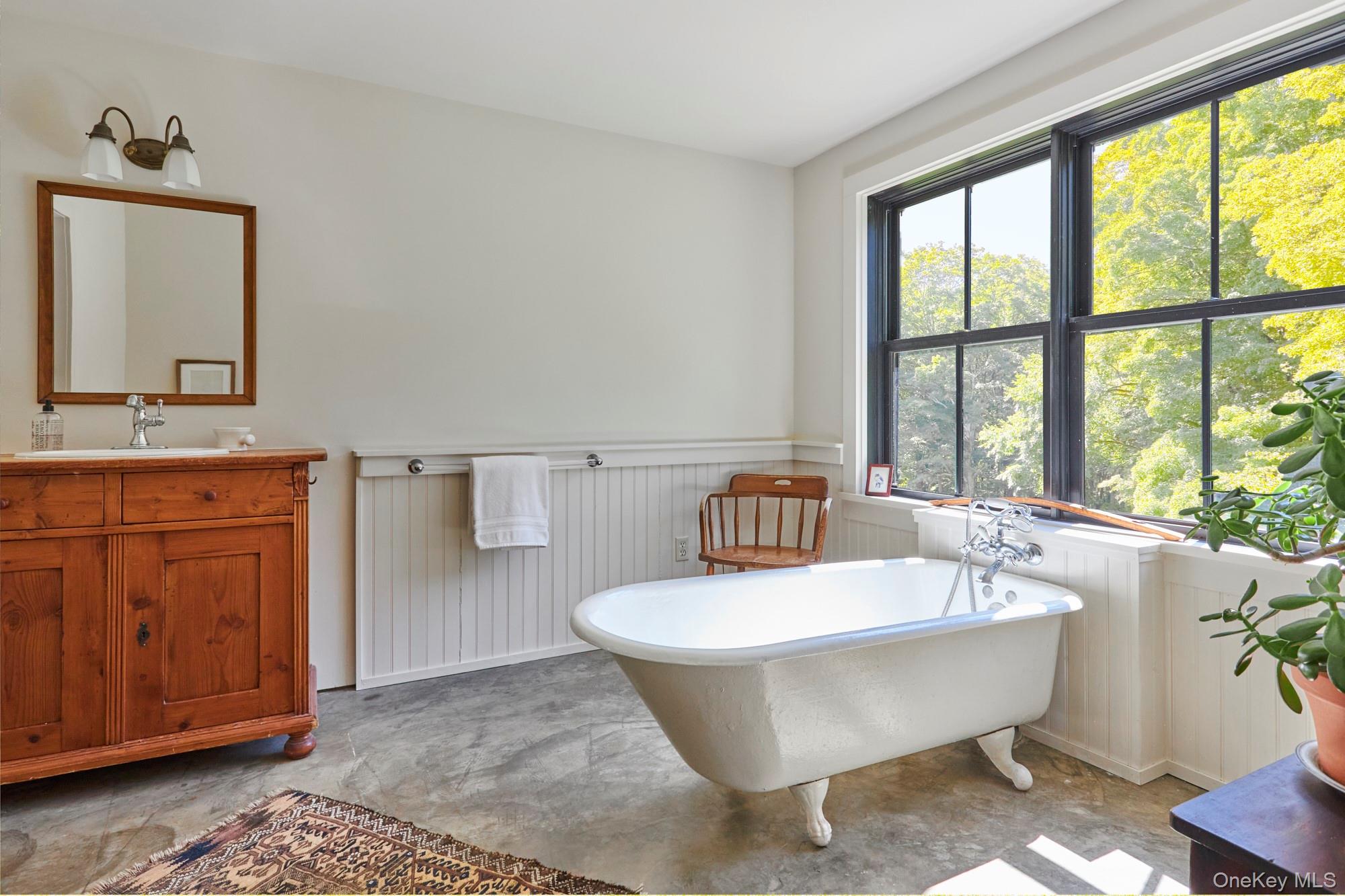 8 Old North Anson Way Property Photo 25