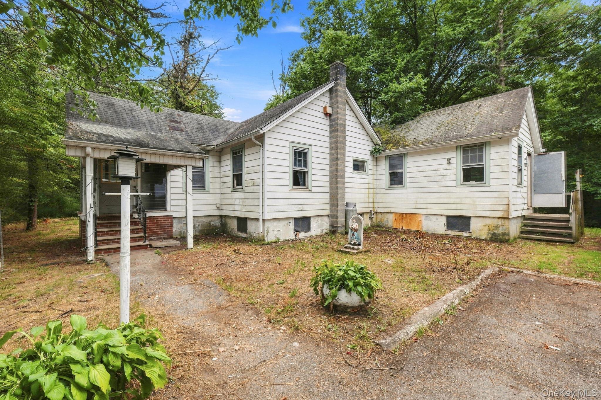 395 Route 17k Property Photo 1
