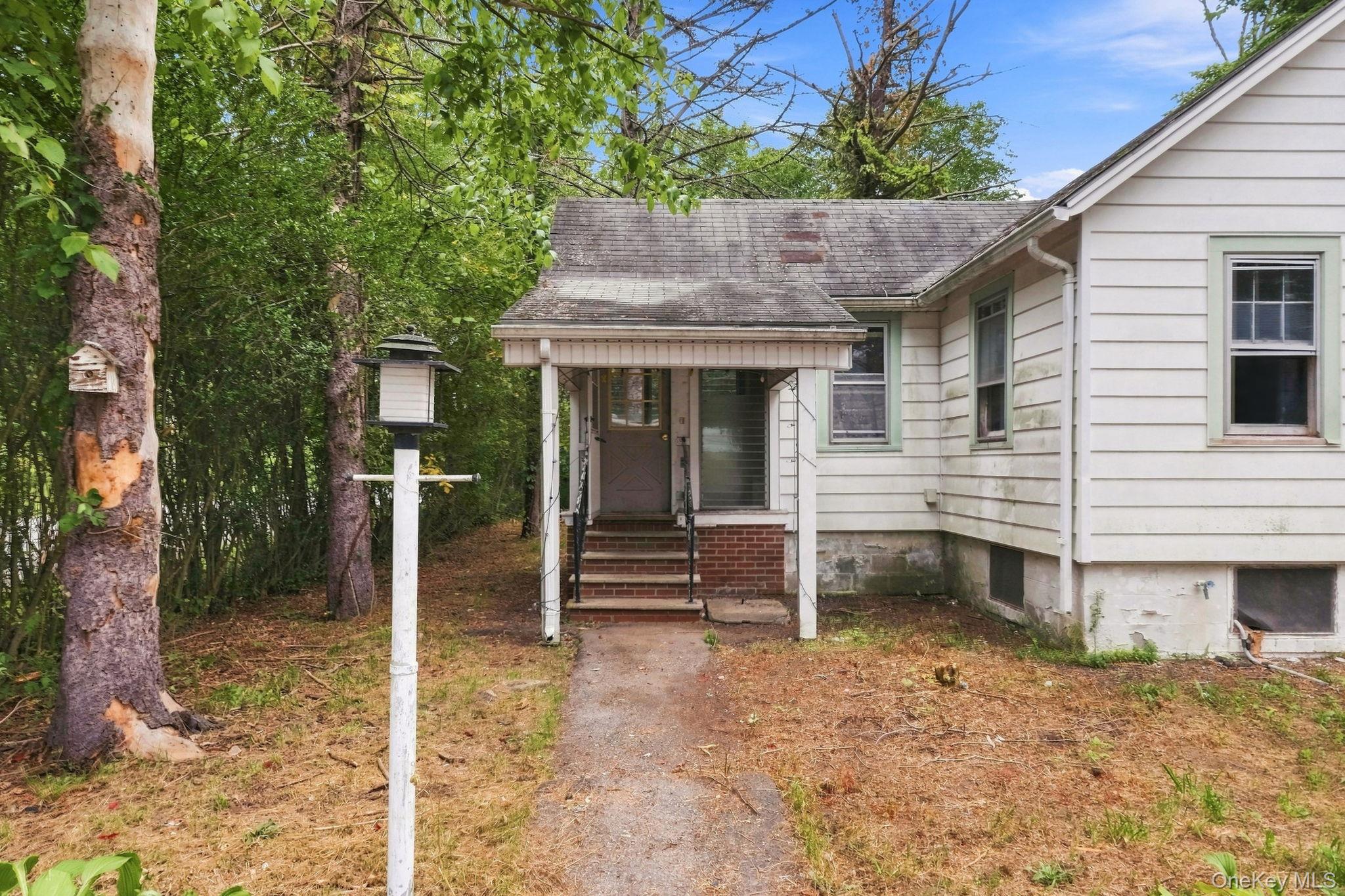395 Route 17k Property Photo 6