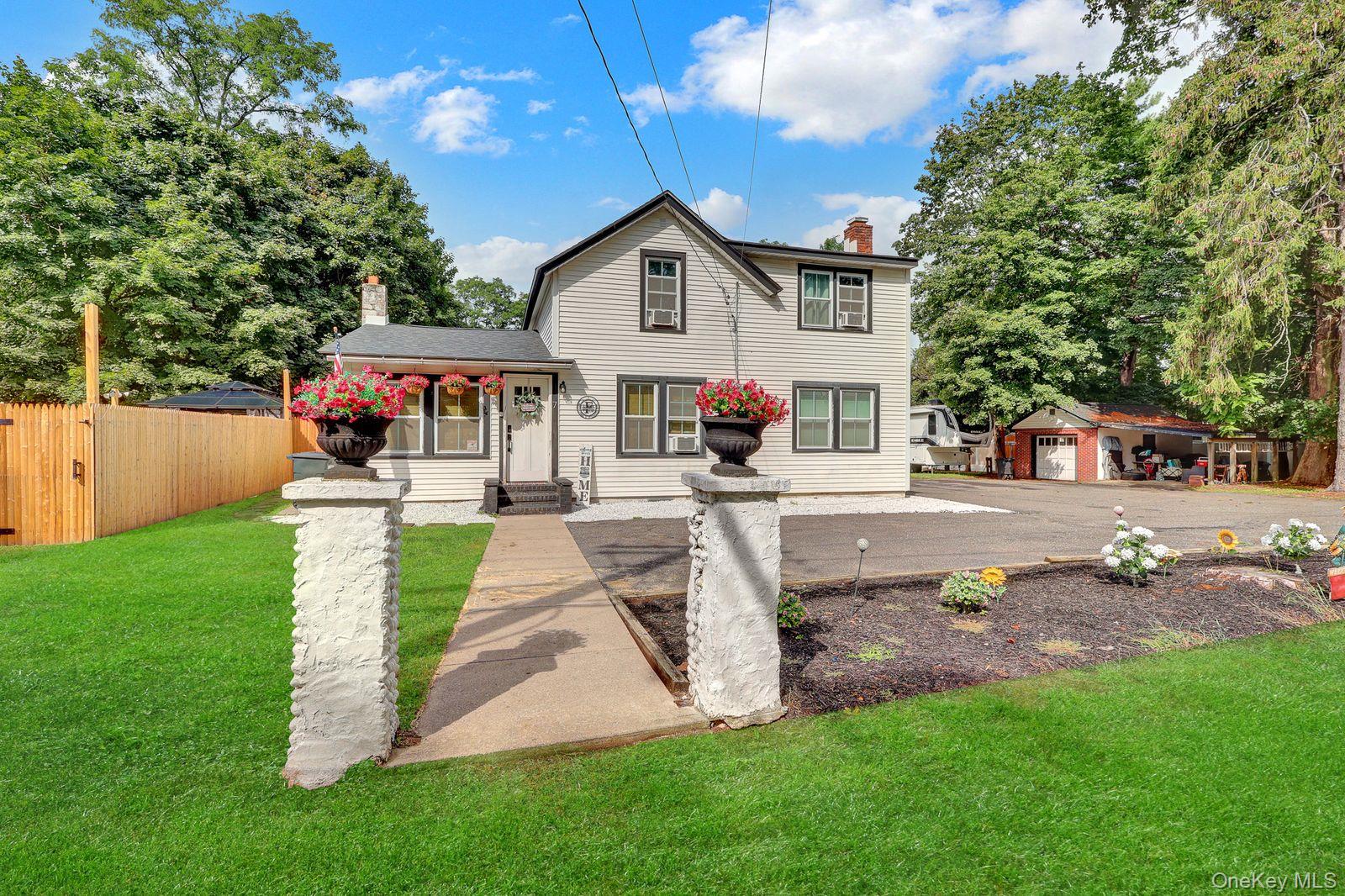 7 Mooney Pond Road Property Photo 2