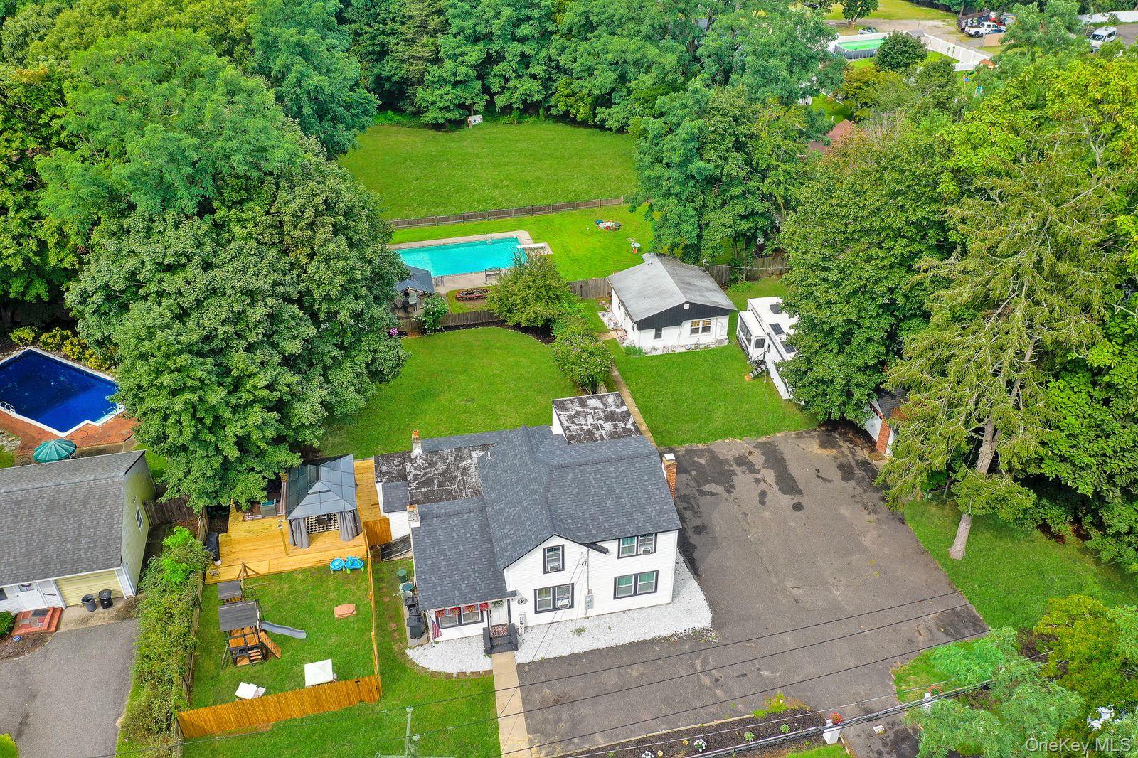 7 Mooney Pond Road Property Photo 27