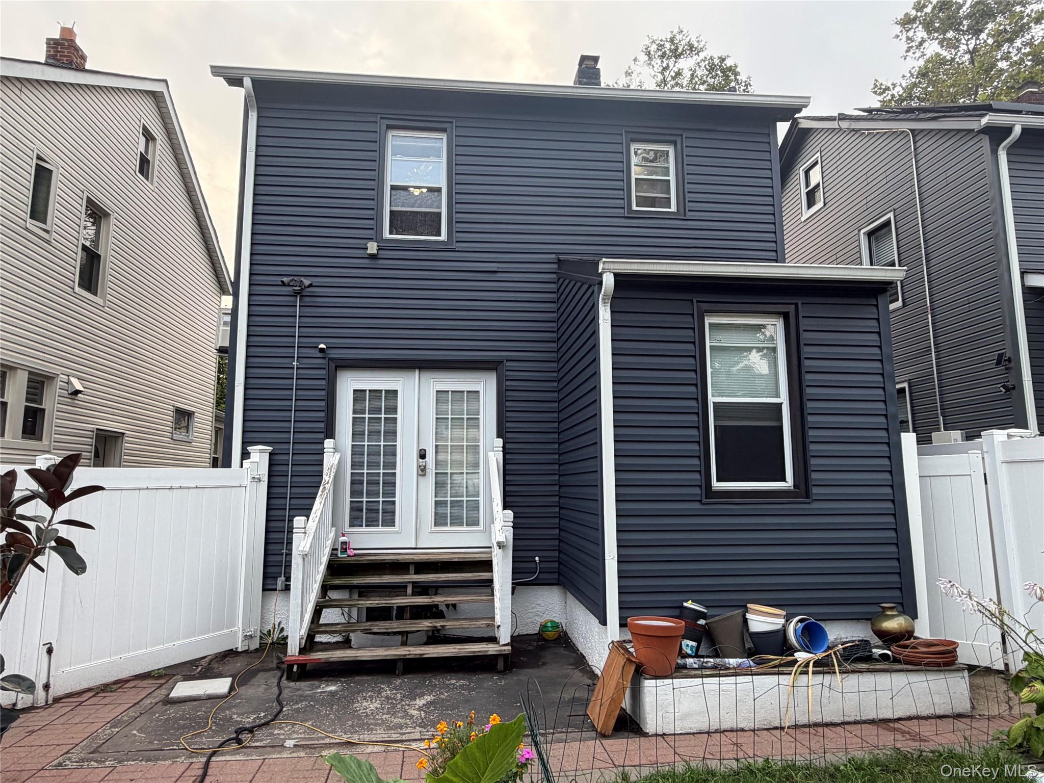115-47 200th Street Property Photo 3