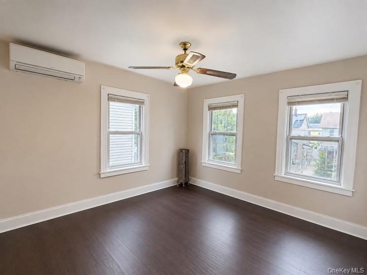 115-47 200th Street Property Photo 12