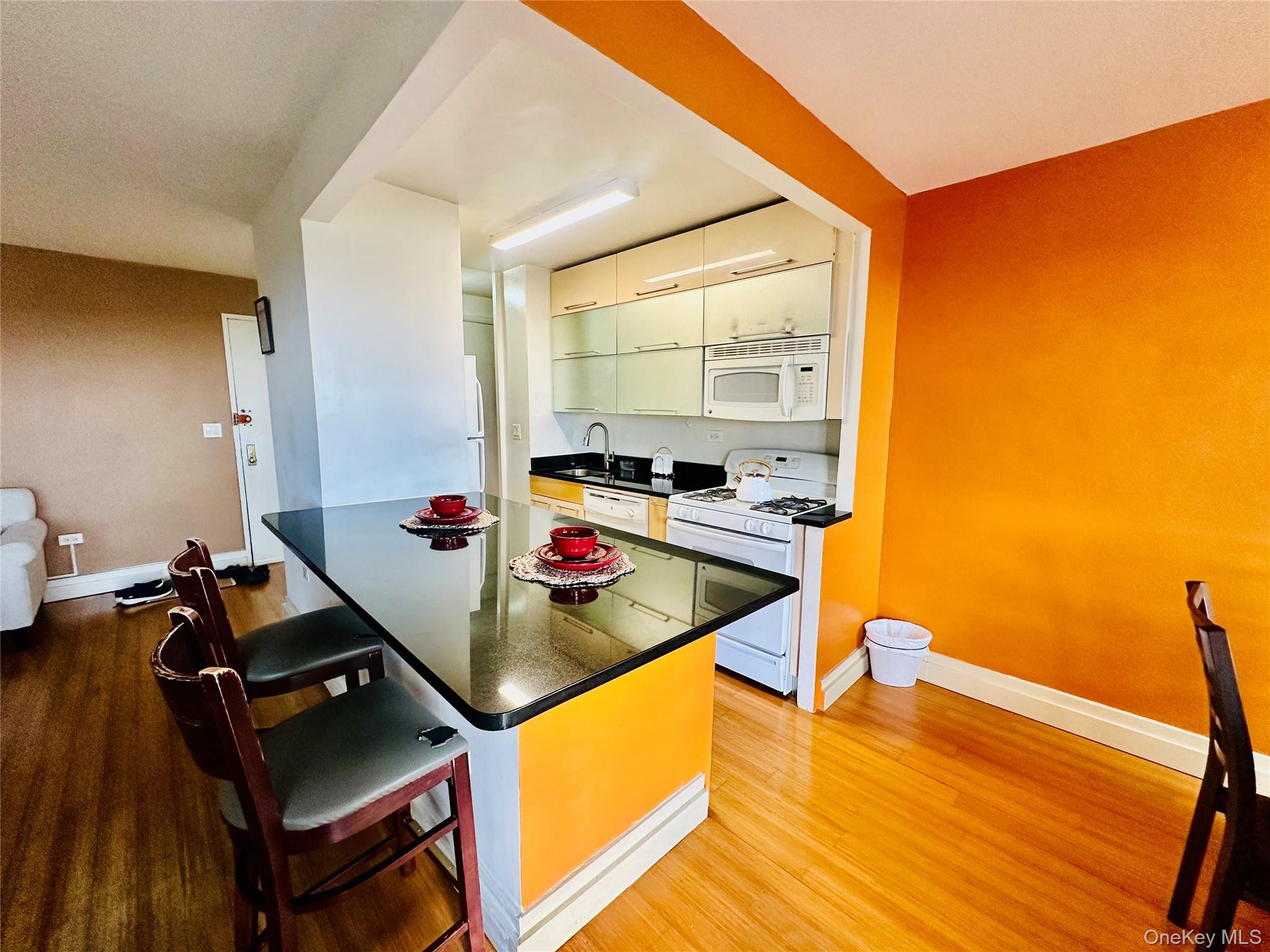 12399 Flatlands Avenue 8k Property Photo 5