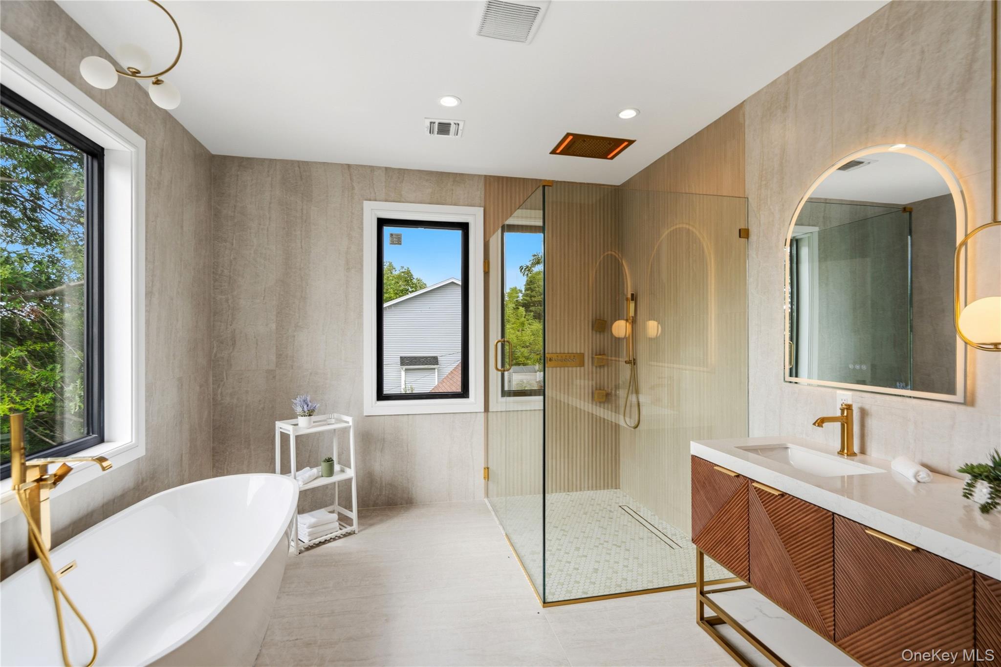 30 Hedge Lane Property Photo 30