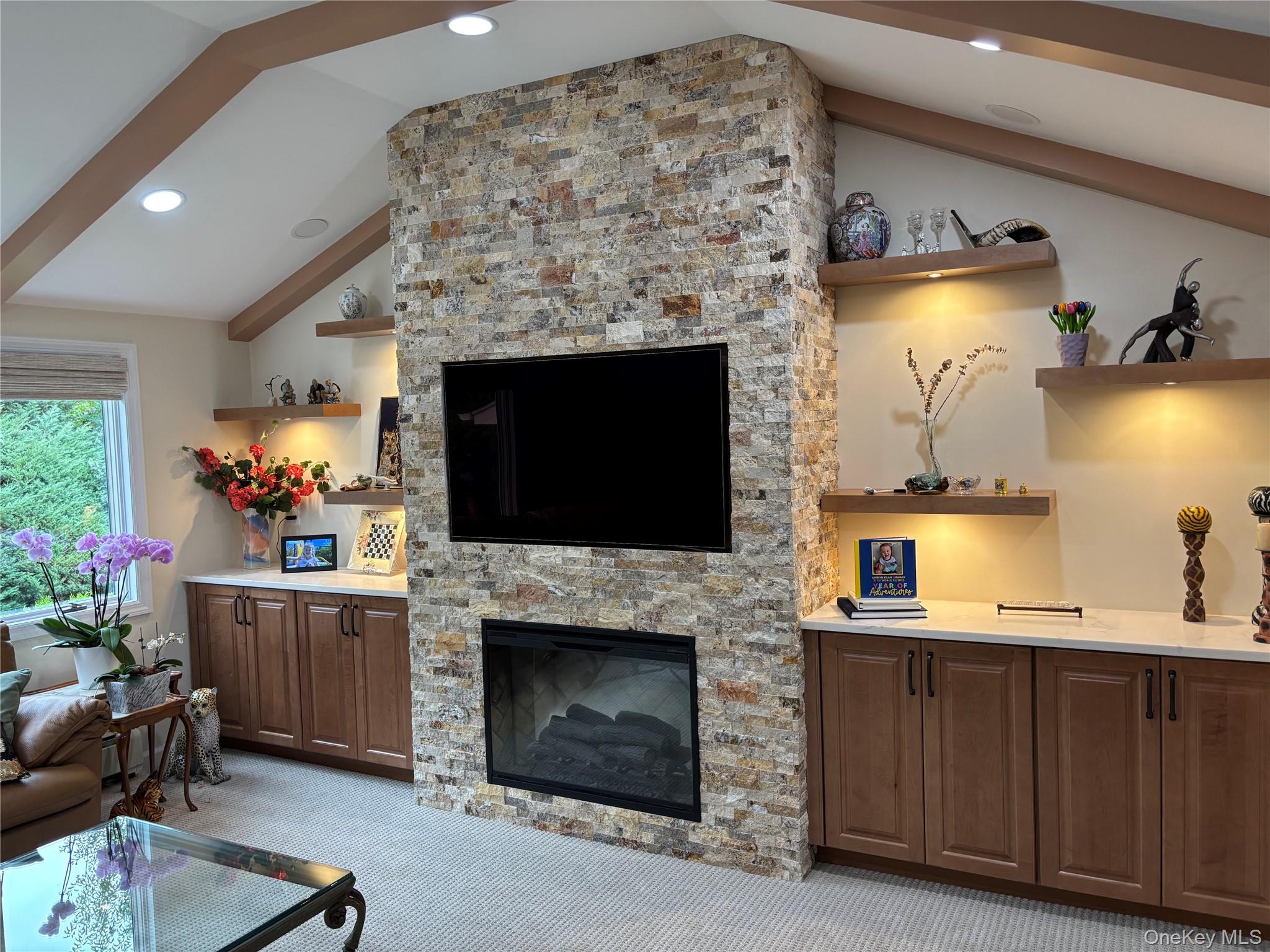 20 High Ridge Road Property Photo 2