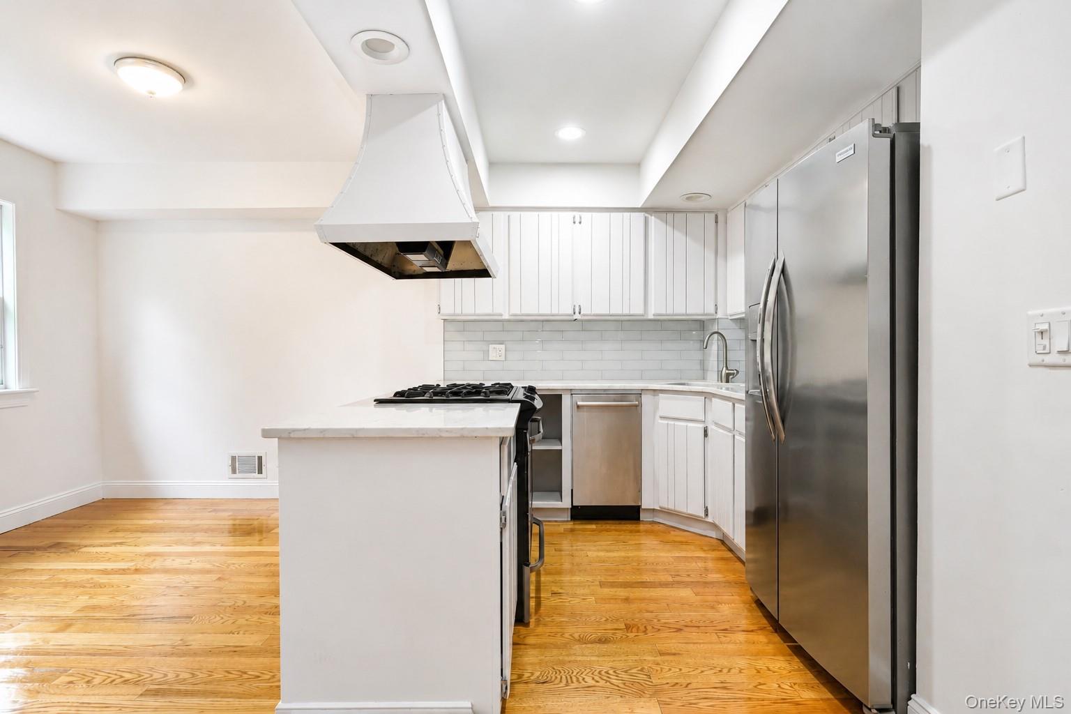 16 Fox Hunt Court Property Photo 14