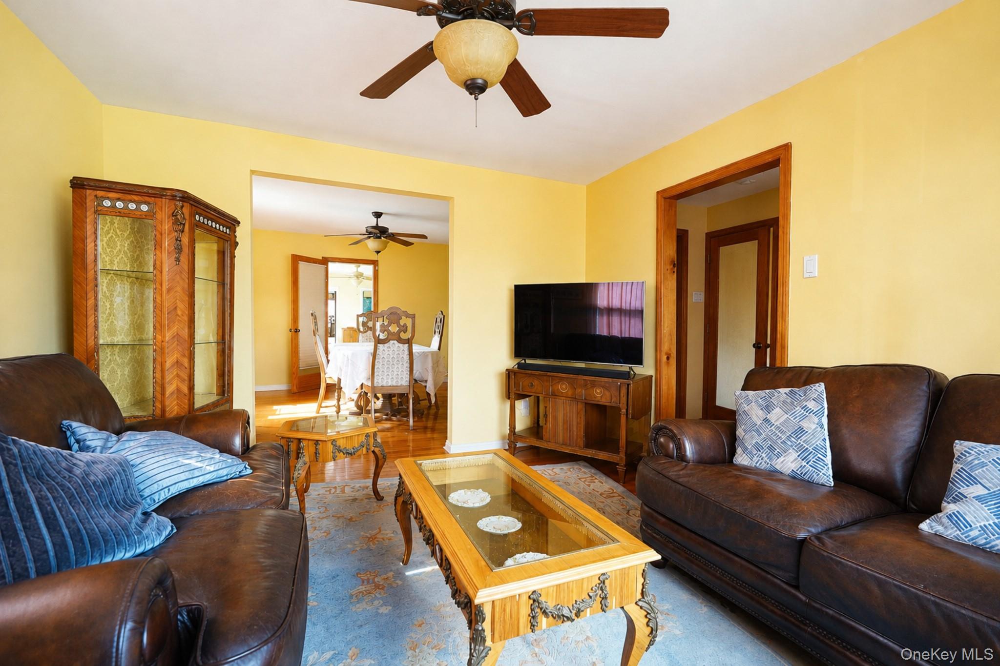 2502 84th Street Property Photo 7