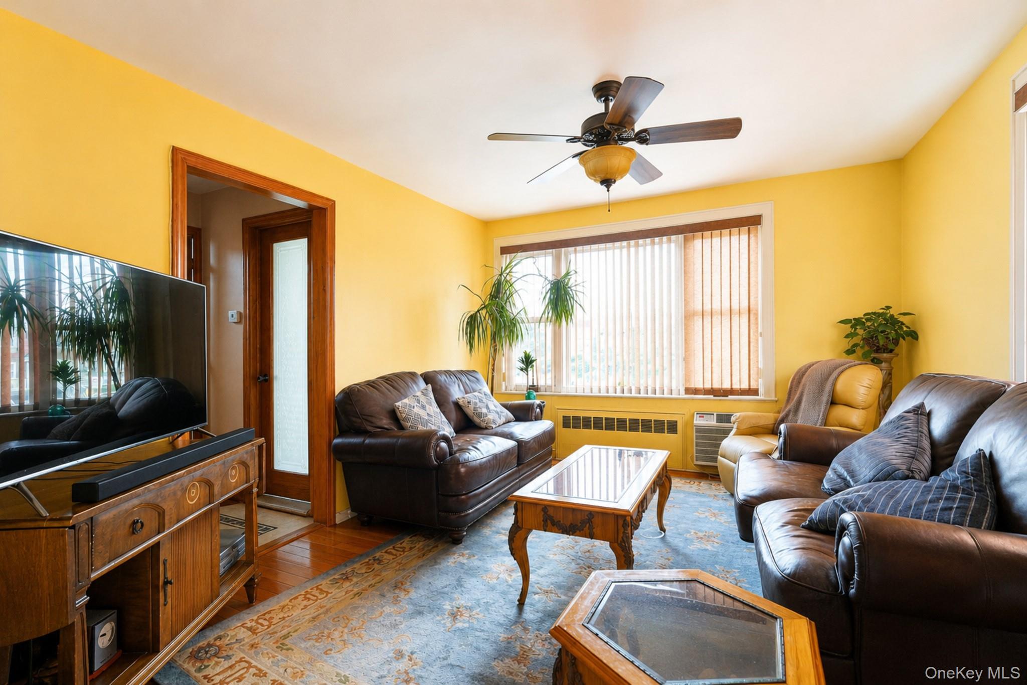 2502 84th Street Property Photo 8