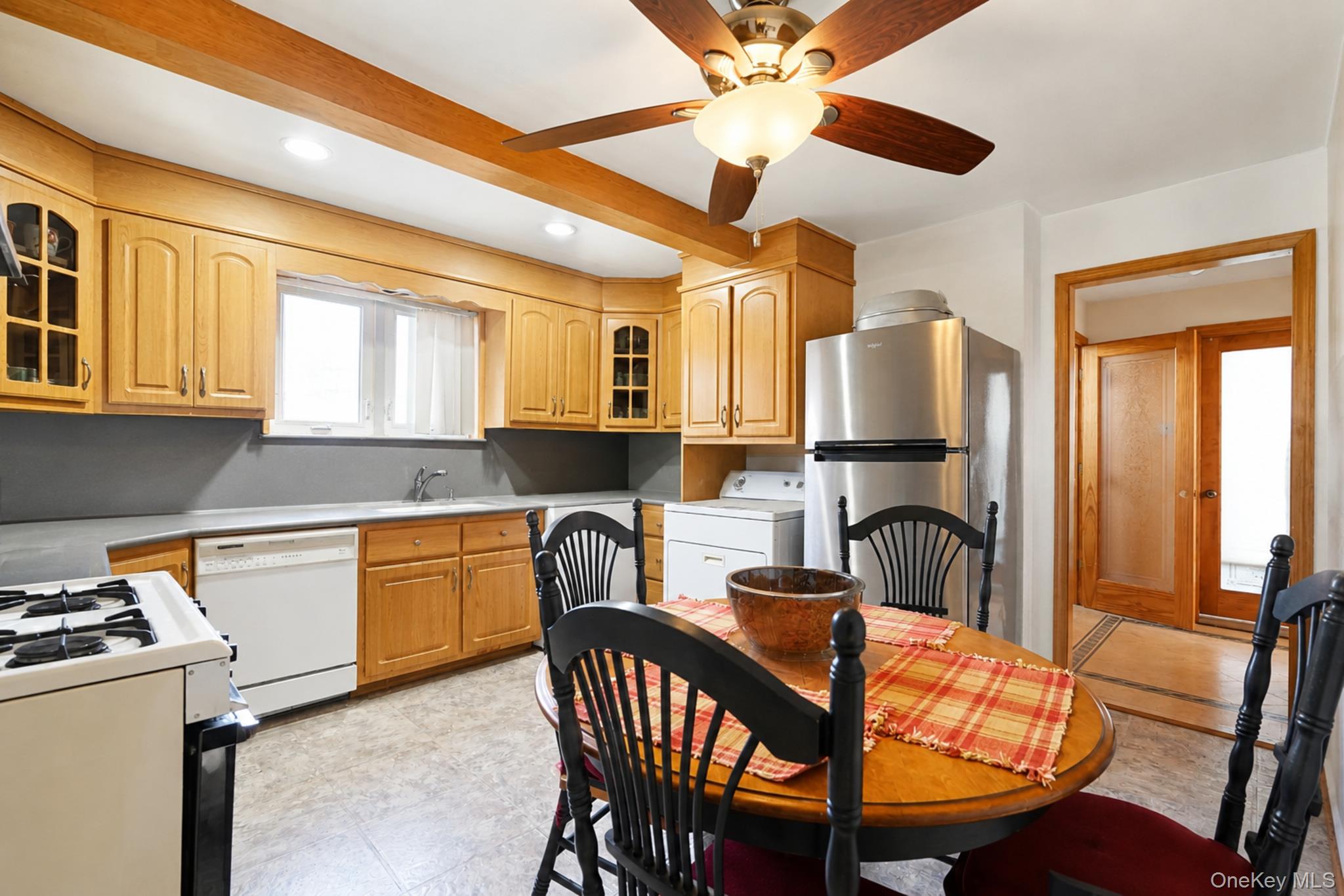 2502 84th Street Property Photo 15