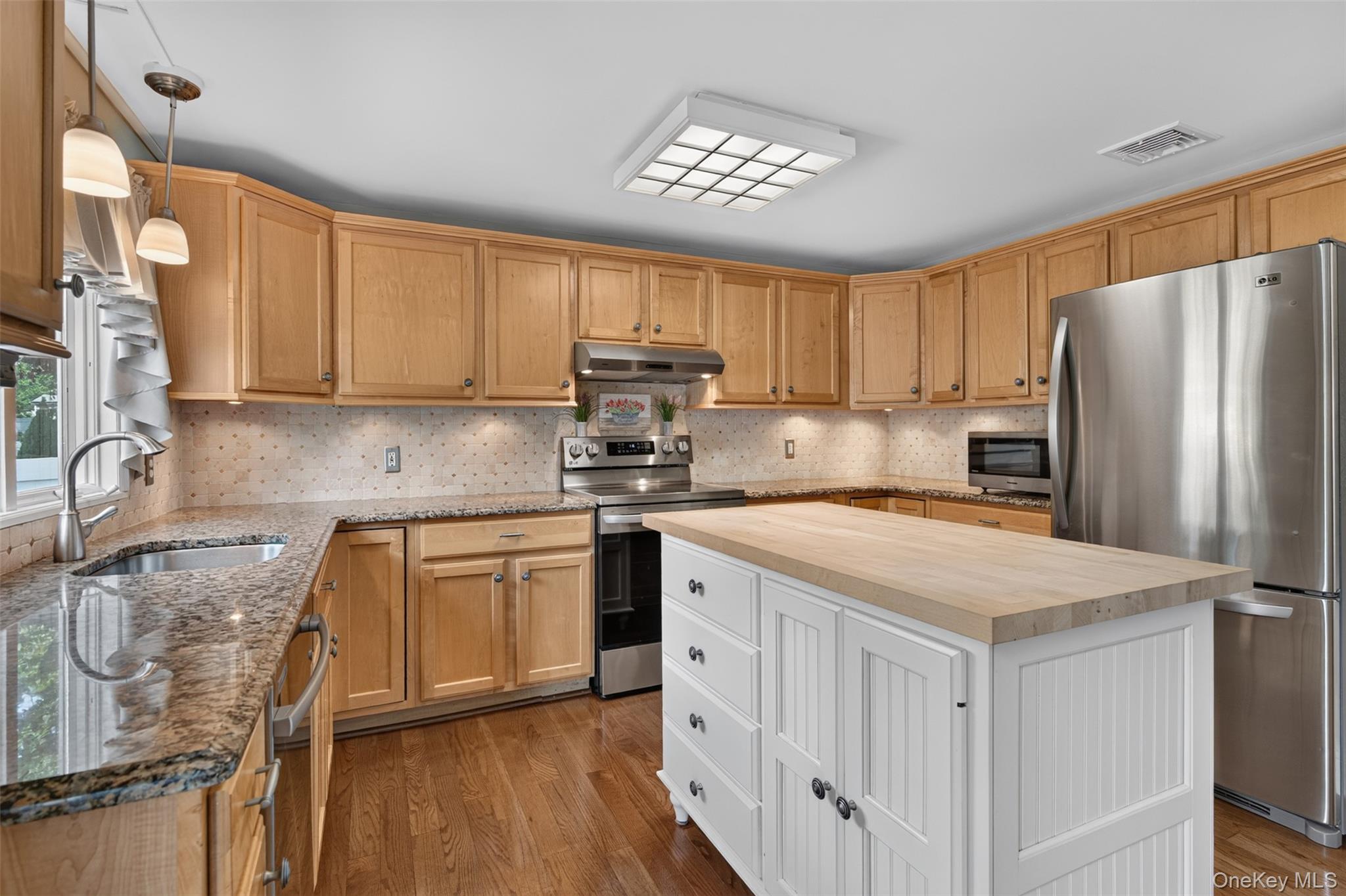 3 Elm Road Property Photo 13