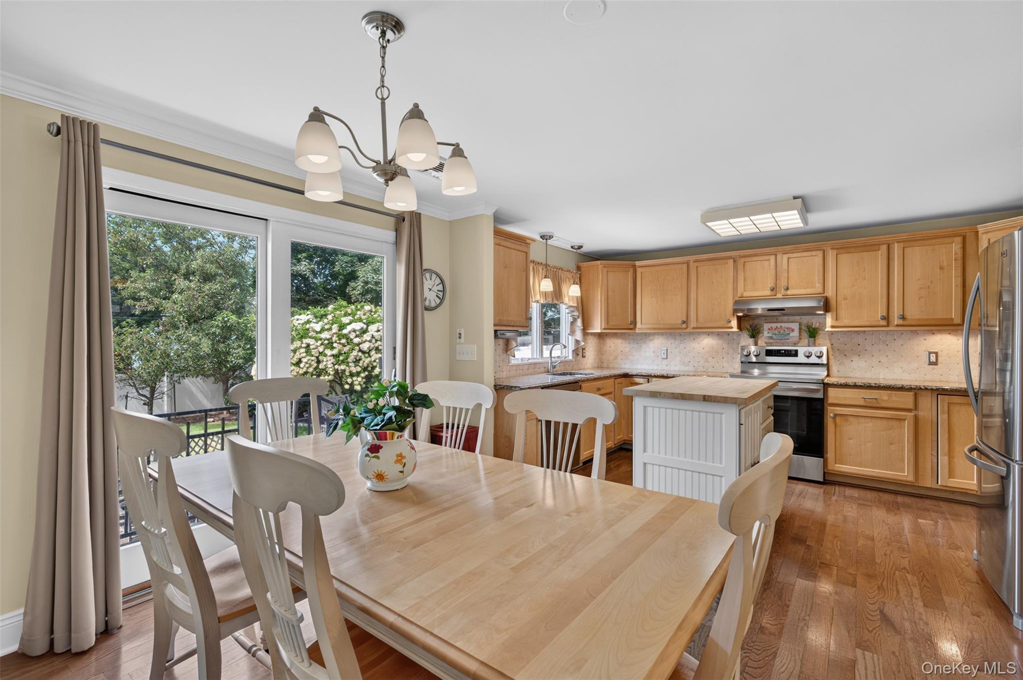 3 Elm Road Property Photo 16