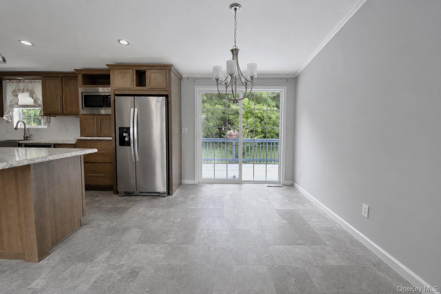 64 Airport Road Property Photo 10