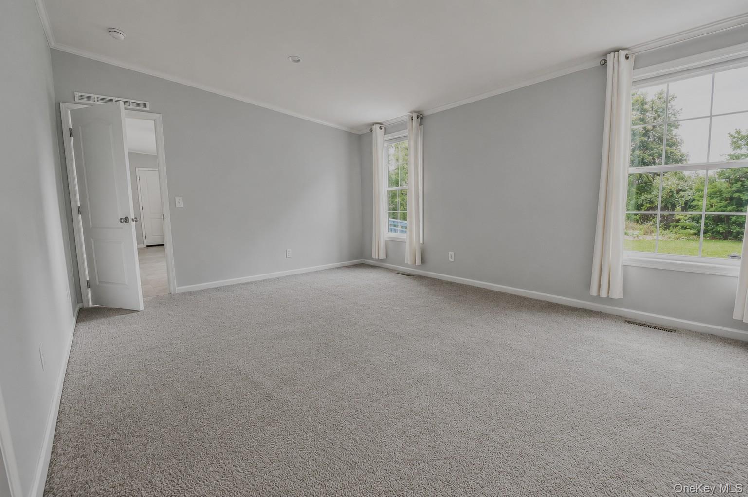 64 Airport Road Property Photo 12