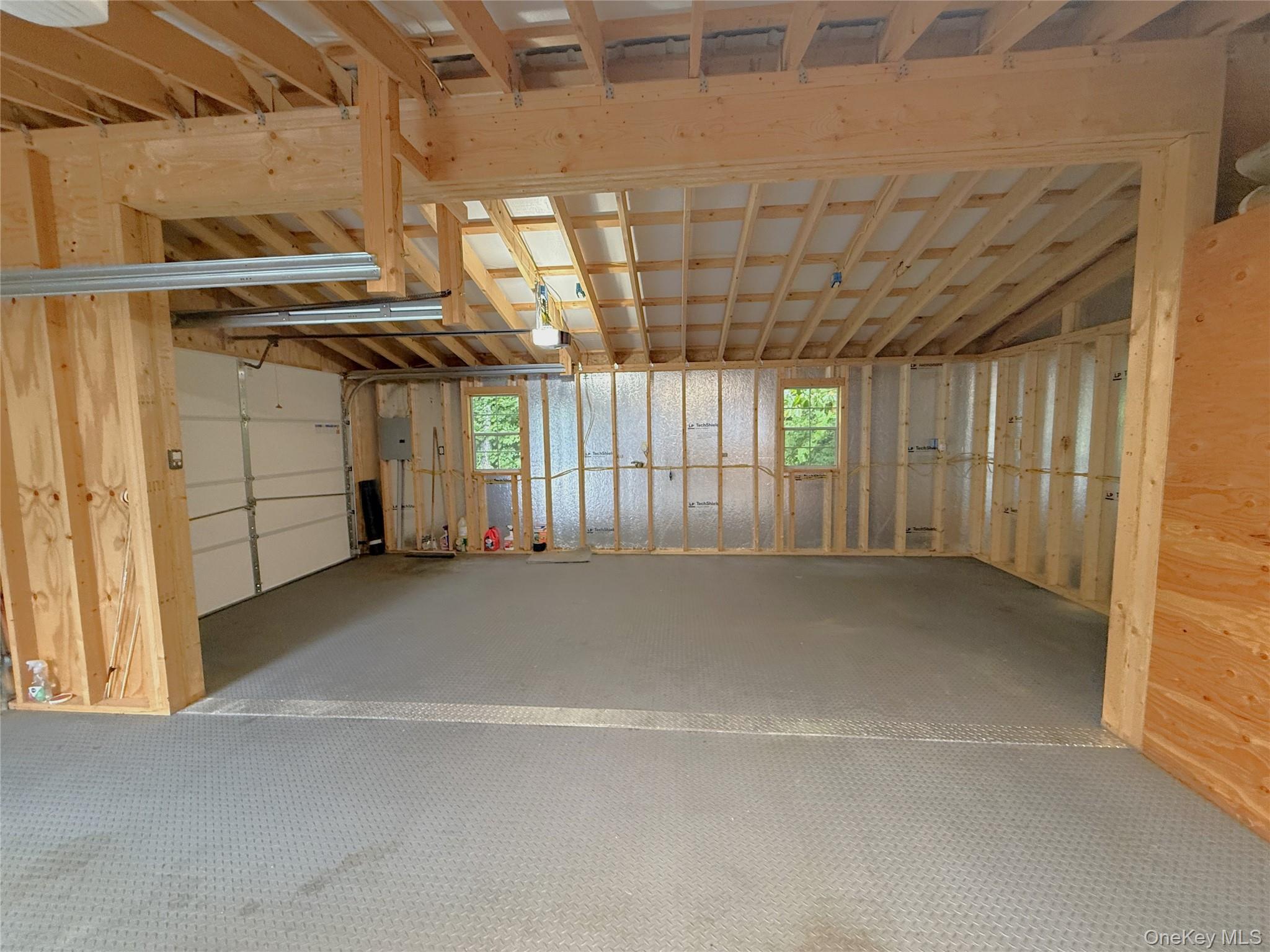 64 Airport Road Property Photo 21
