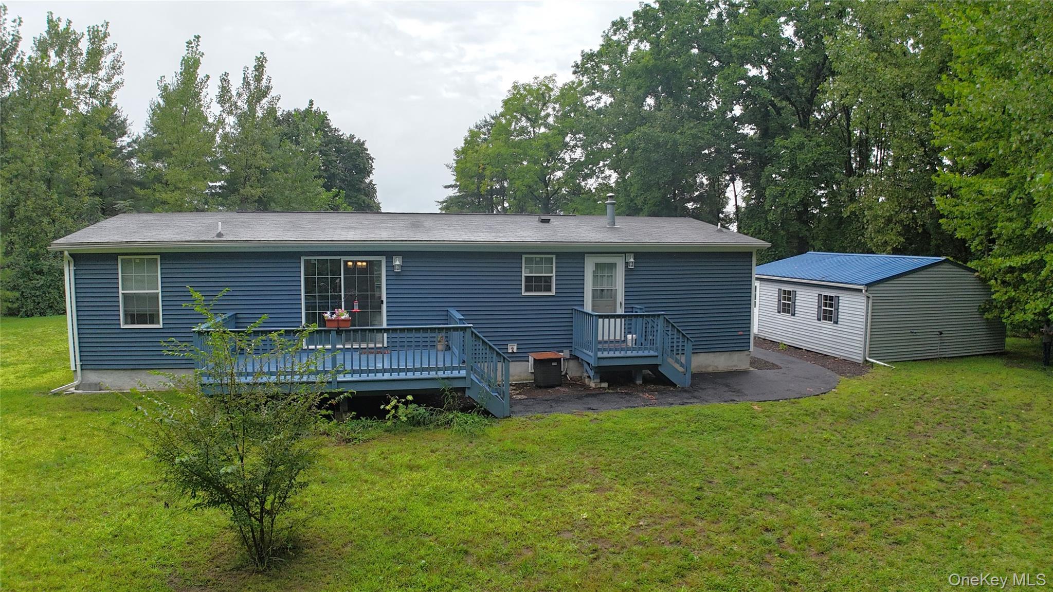 64 Airport Road Property Photo 22