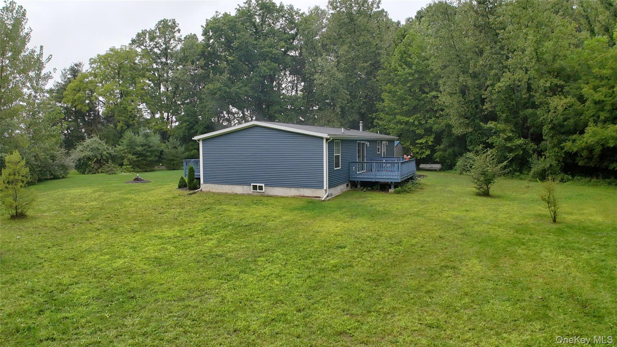 64 Airport Road Property Photo 23