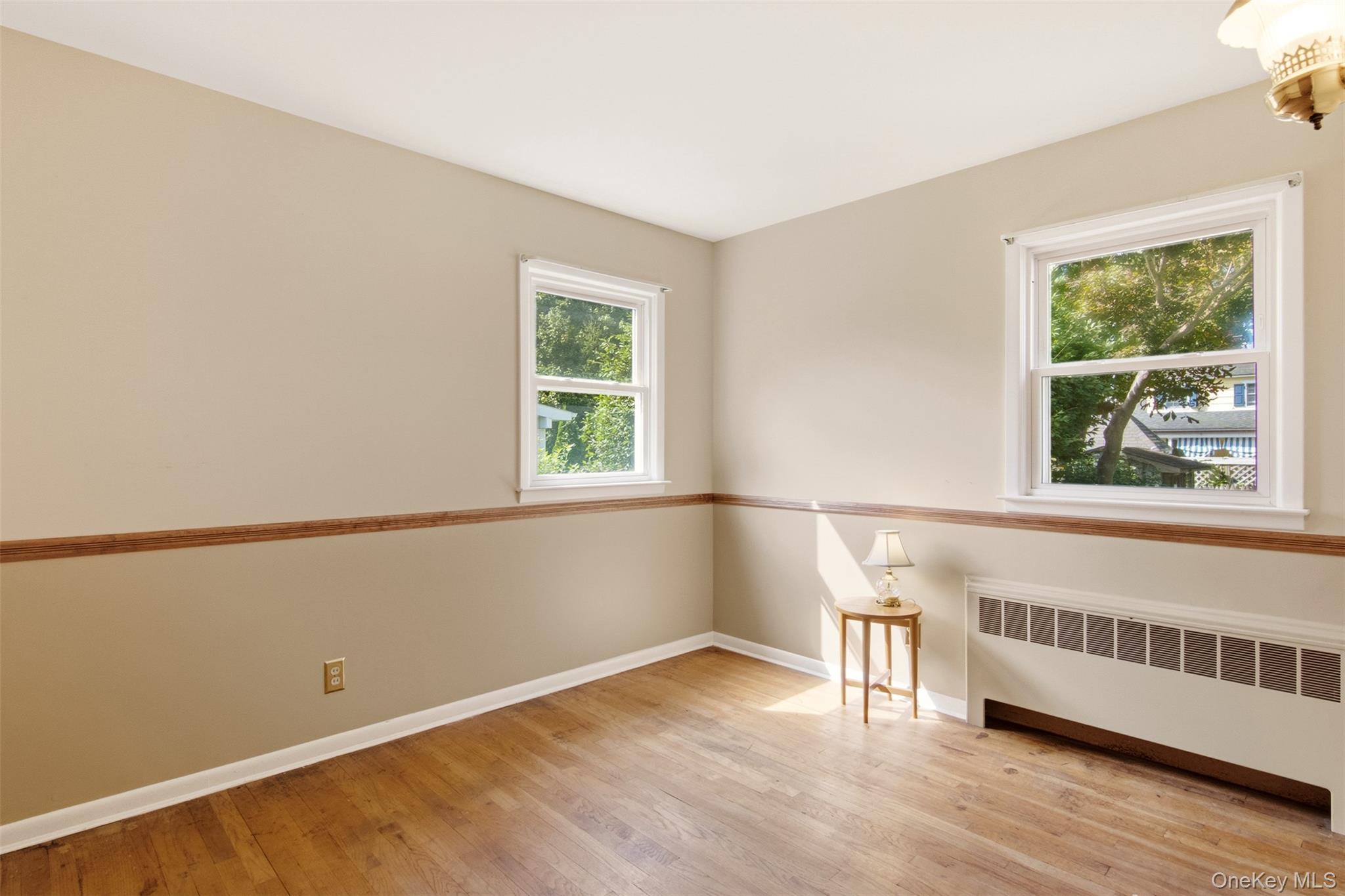 27 E 17th Street Property Photo 12