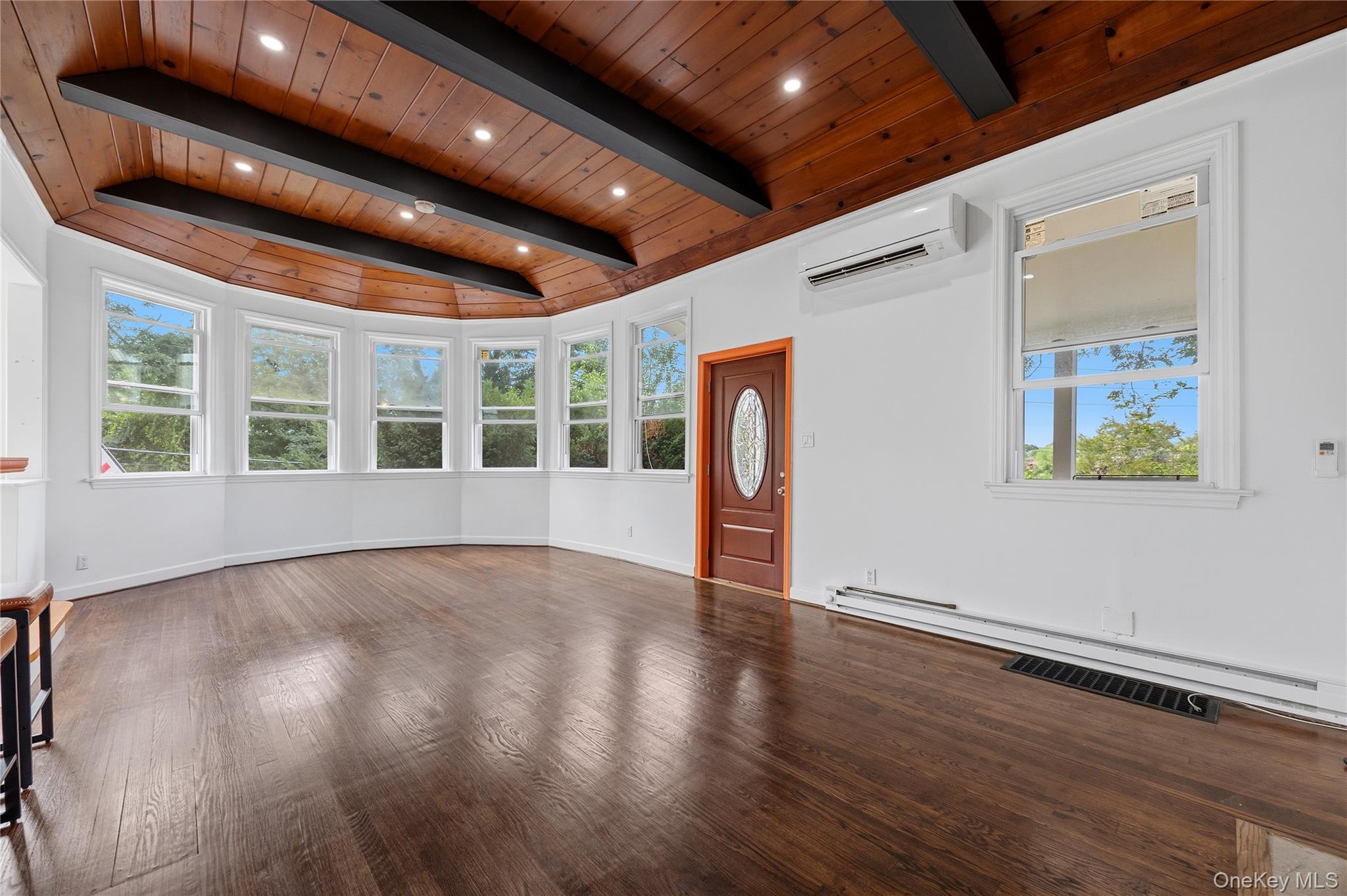 3404 Mohegan Avenue Property Photo 7
