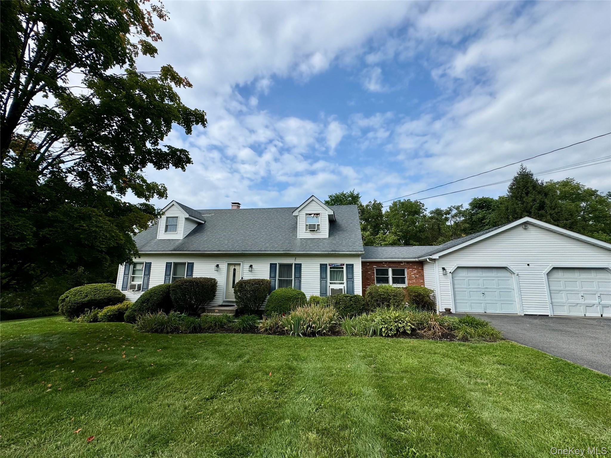 5 Libra Lane Property Photo 1