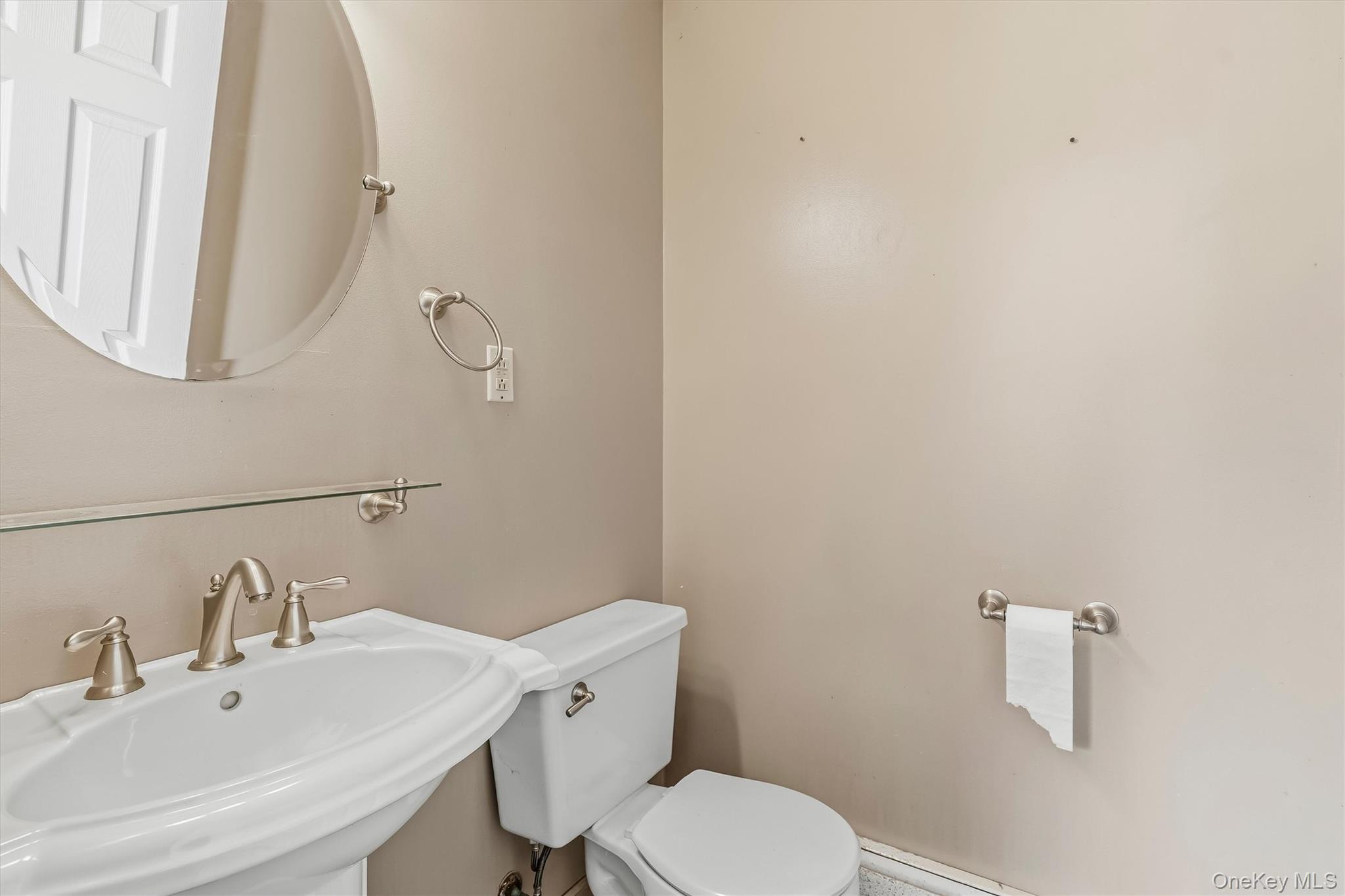 5 Libra Lane Property Photo 16