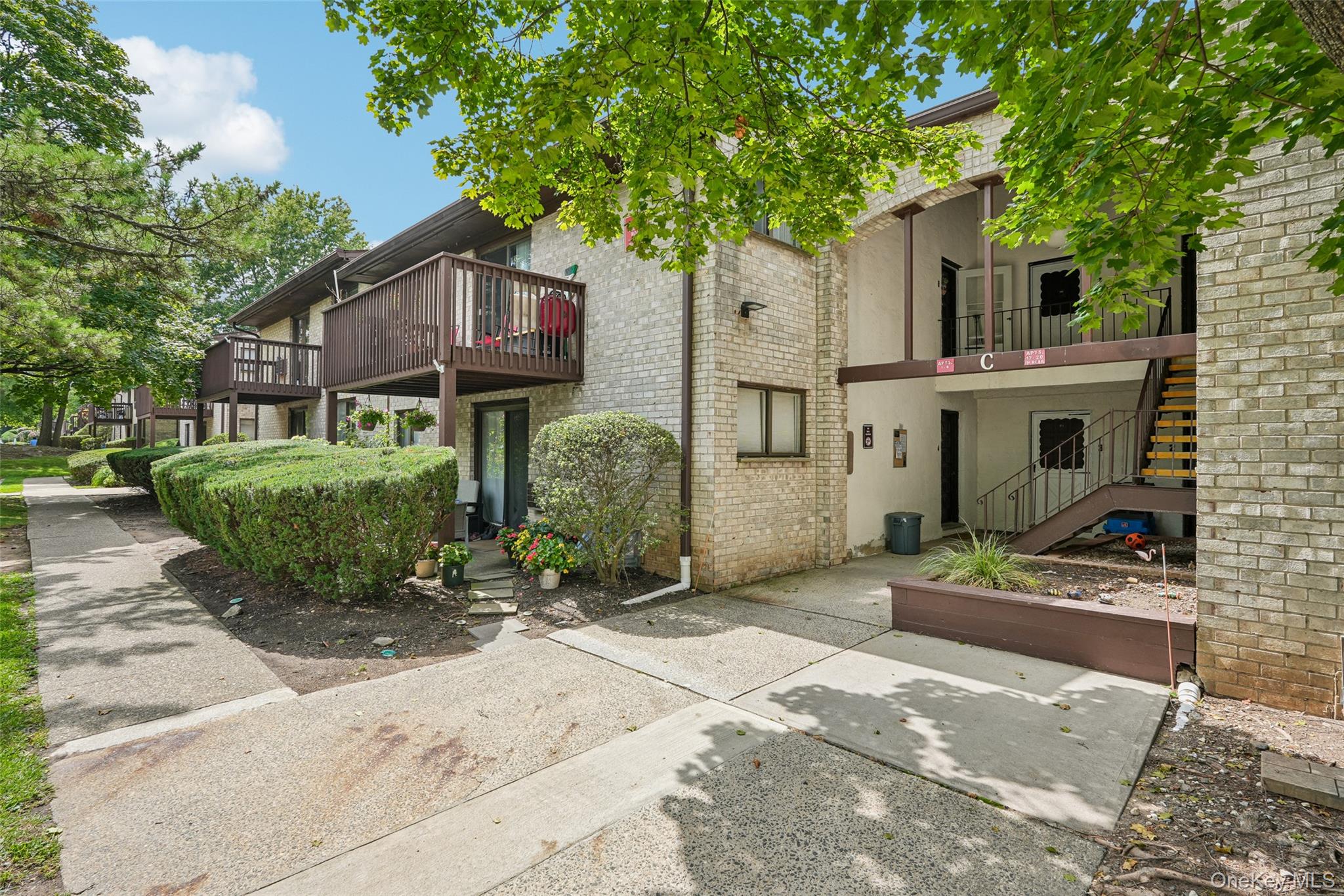 2 Secora Road C-5 Property Photo 2