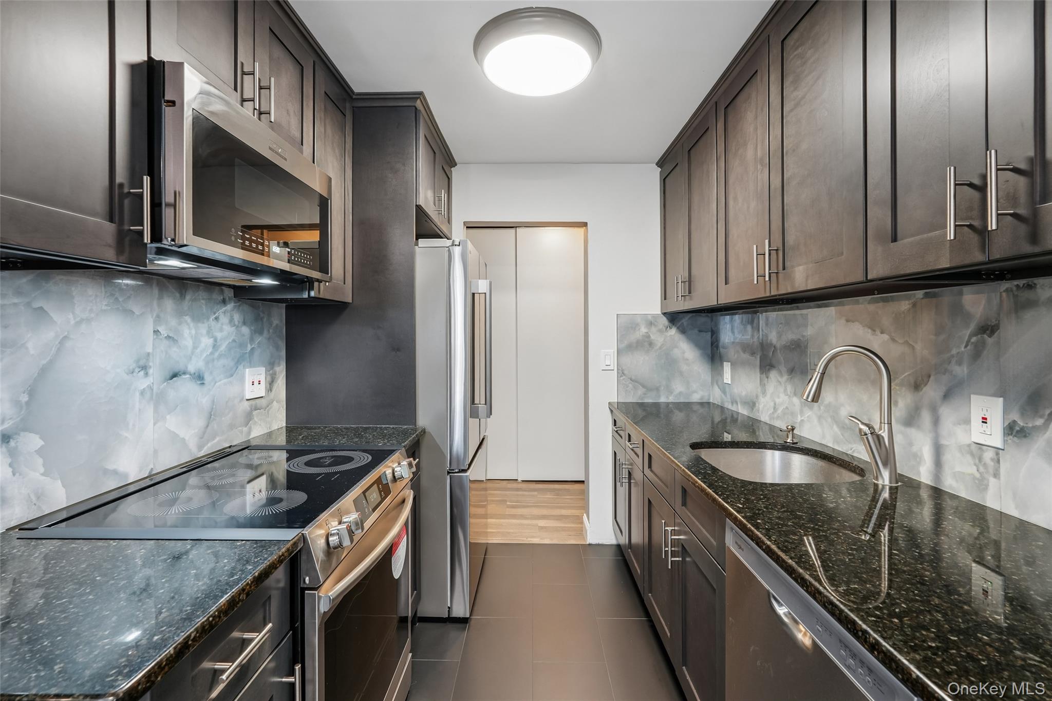 2 Secora Road C-5 Property Photo 17