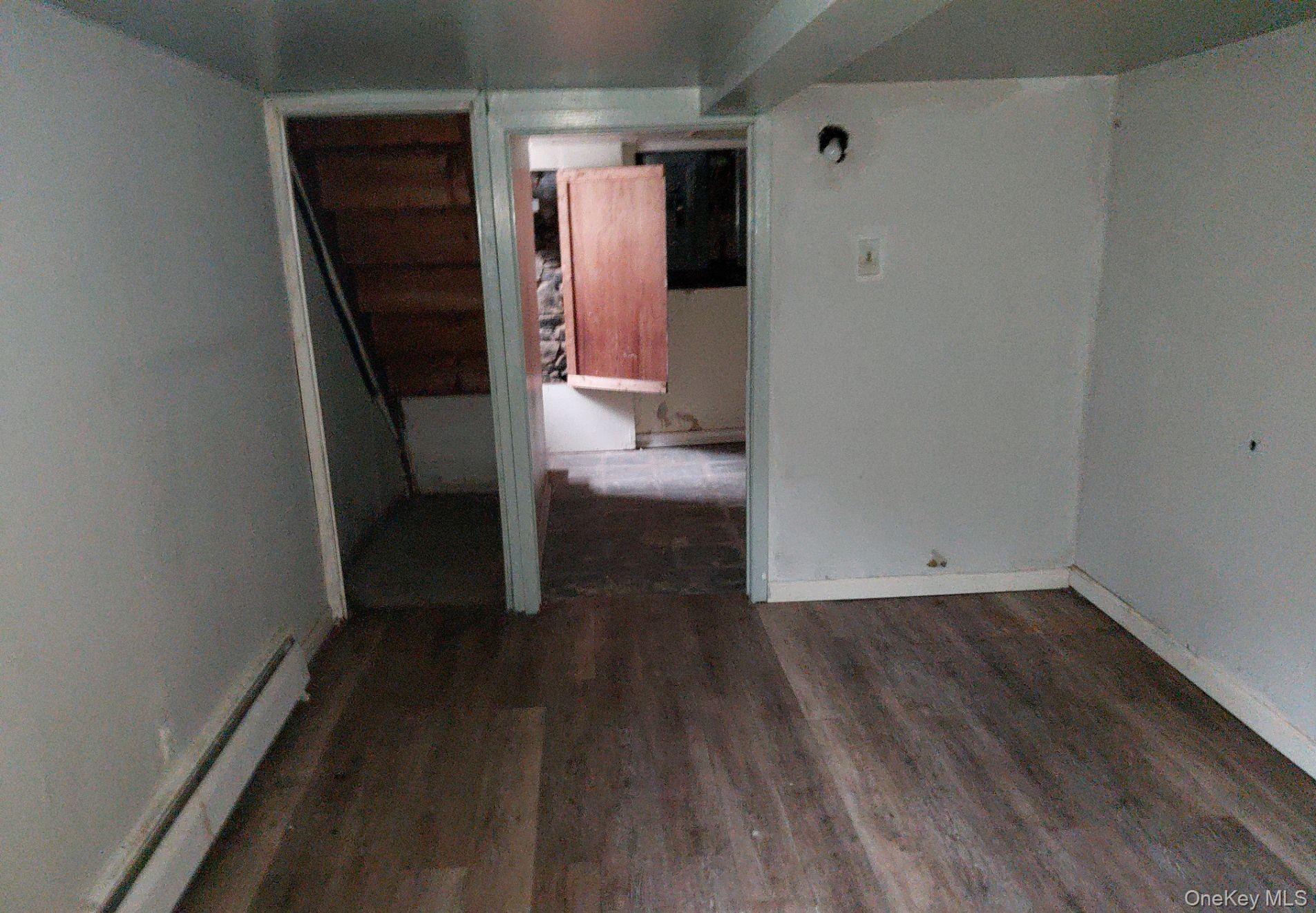 424 Willett Avenue Property Photo 14