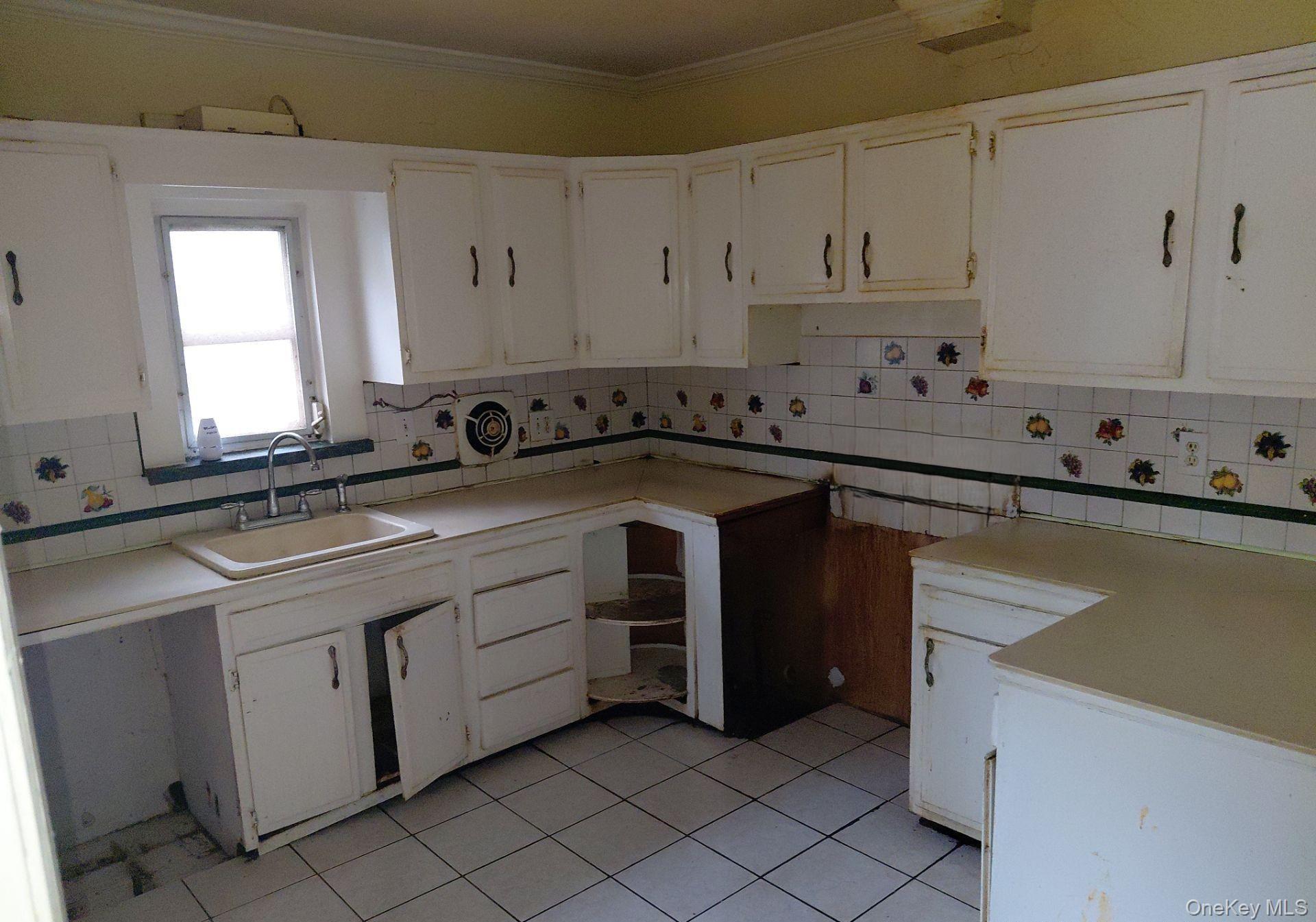424 Willett Avenue Property Photo 20