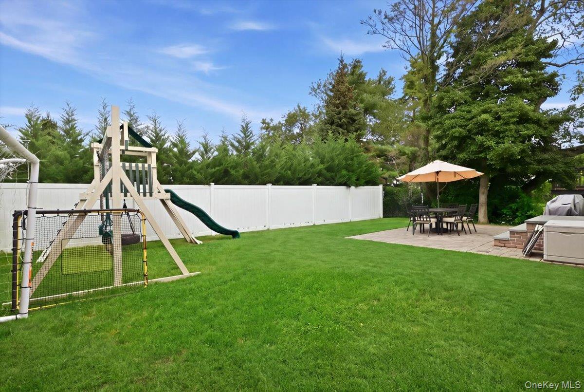 1798 Hannington Avenue Property Photo 31