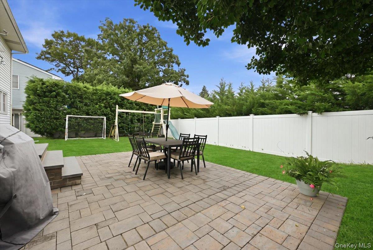 1798 Hannington Avenue Property Photo 32
