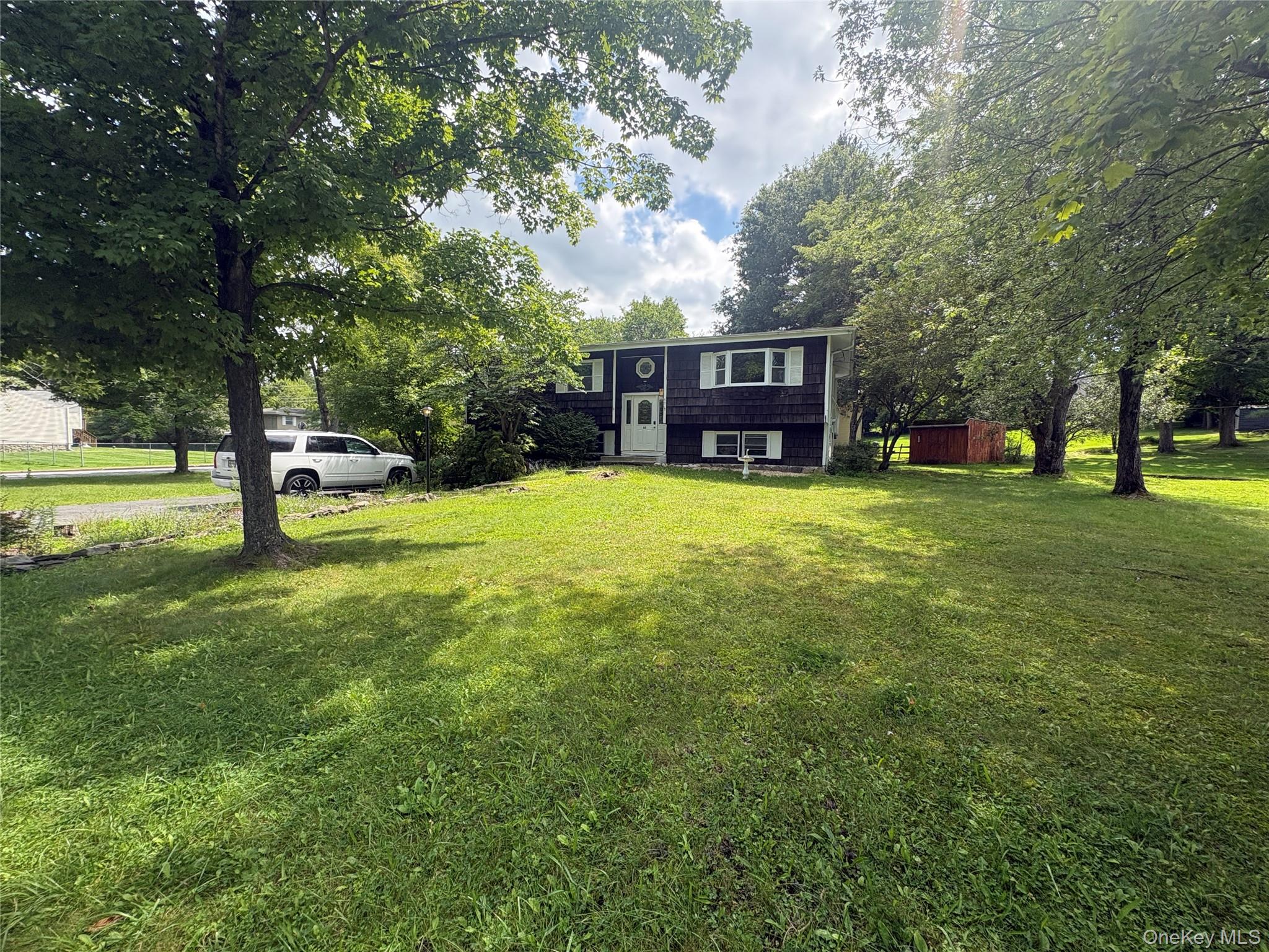 57 Wedgewood Drive Property Photo 1