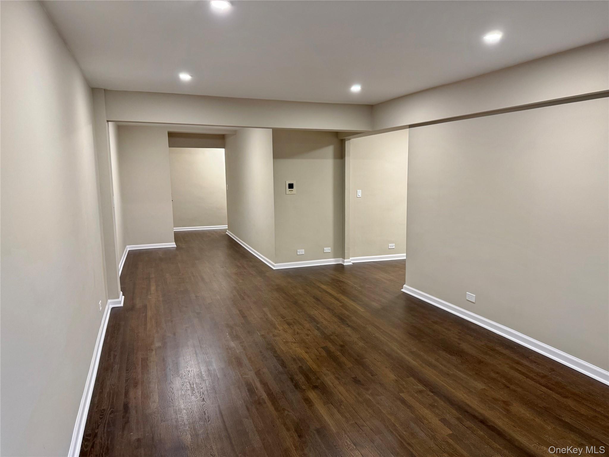 44-58 E 8th Street 3n Property Photo 6