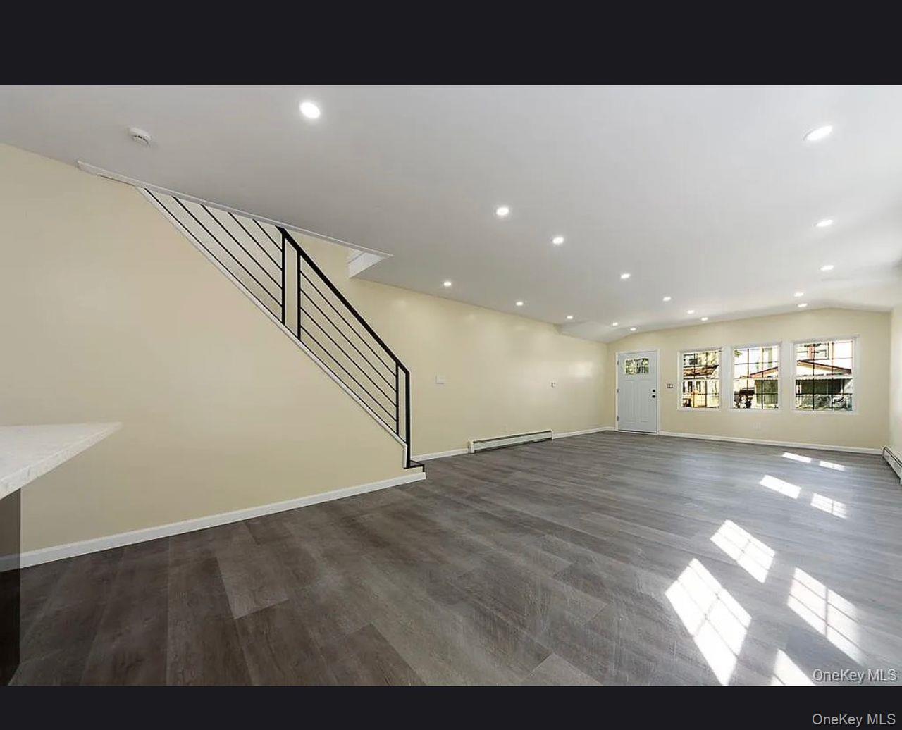 109-16 221st Street Property Photo 2