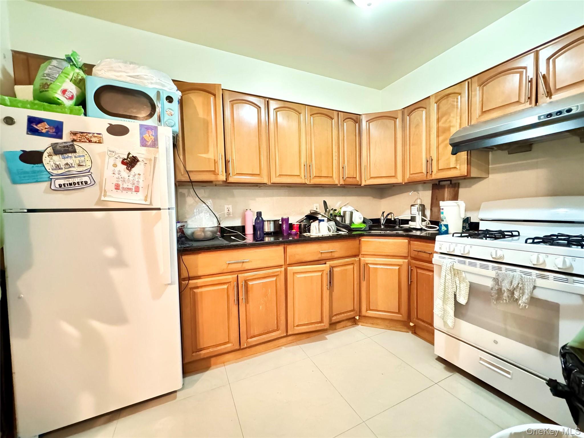 3729 103rd Street Property Photo 10