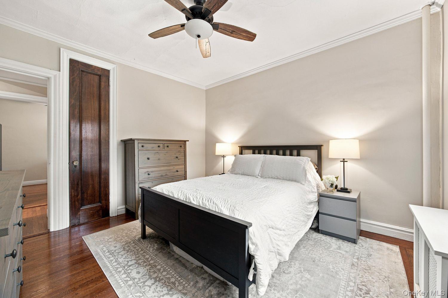 246 Bronxville Road I2 Property Photo 11
