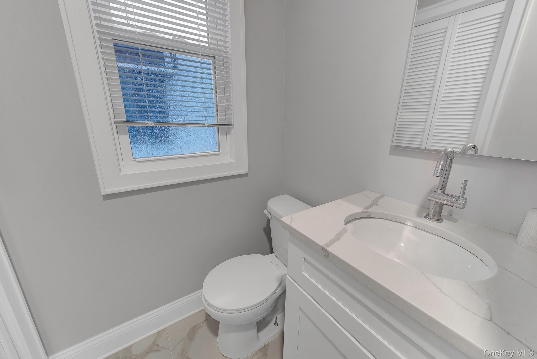 2152 E 35th Street Property Photo 19