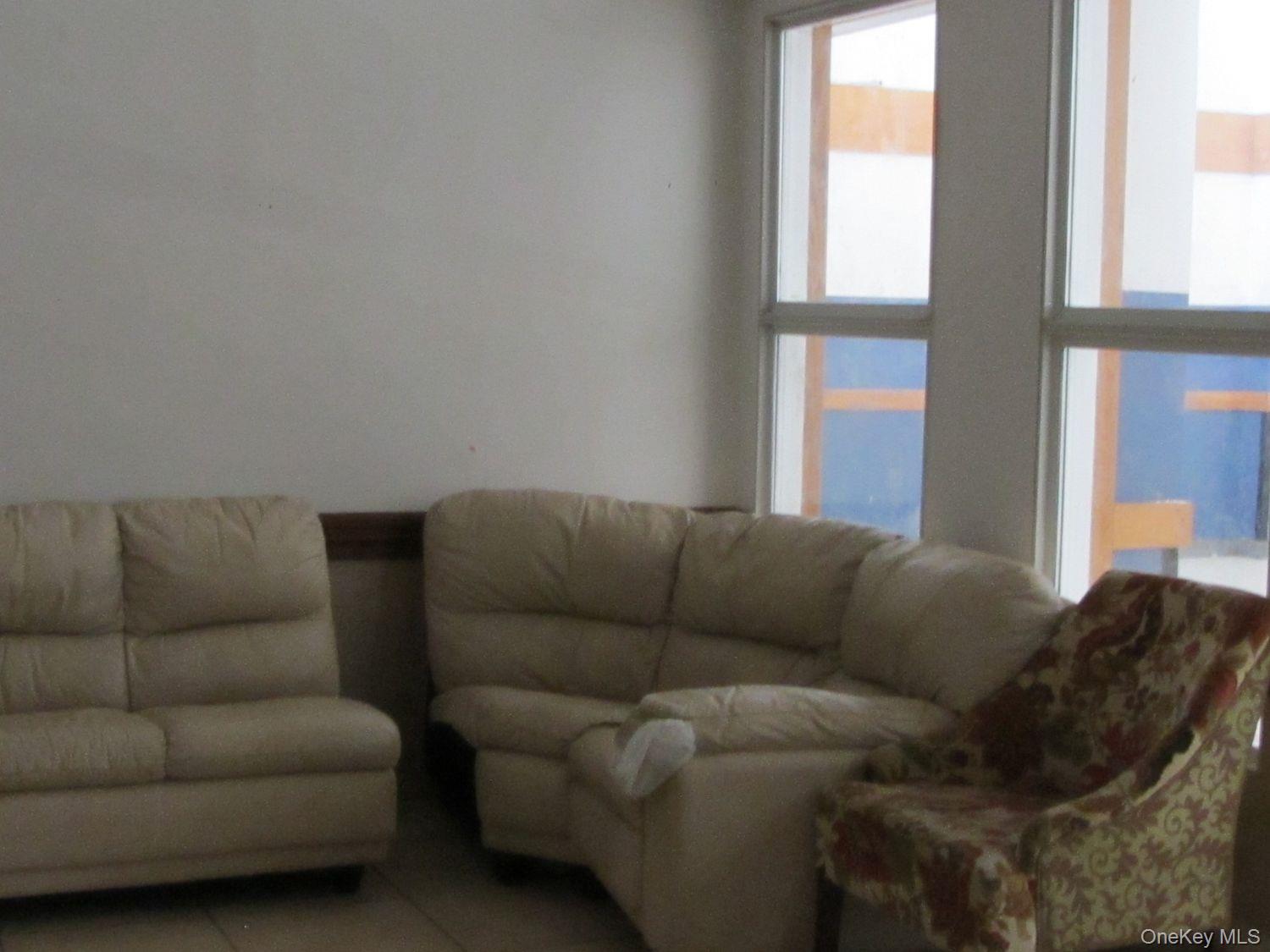 1 Veterans Way Property Photo 23