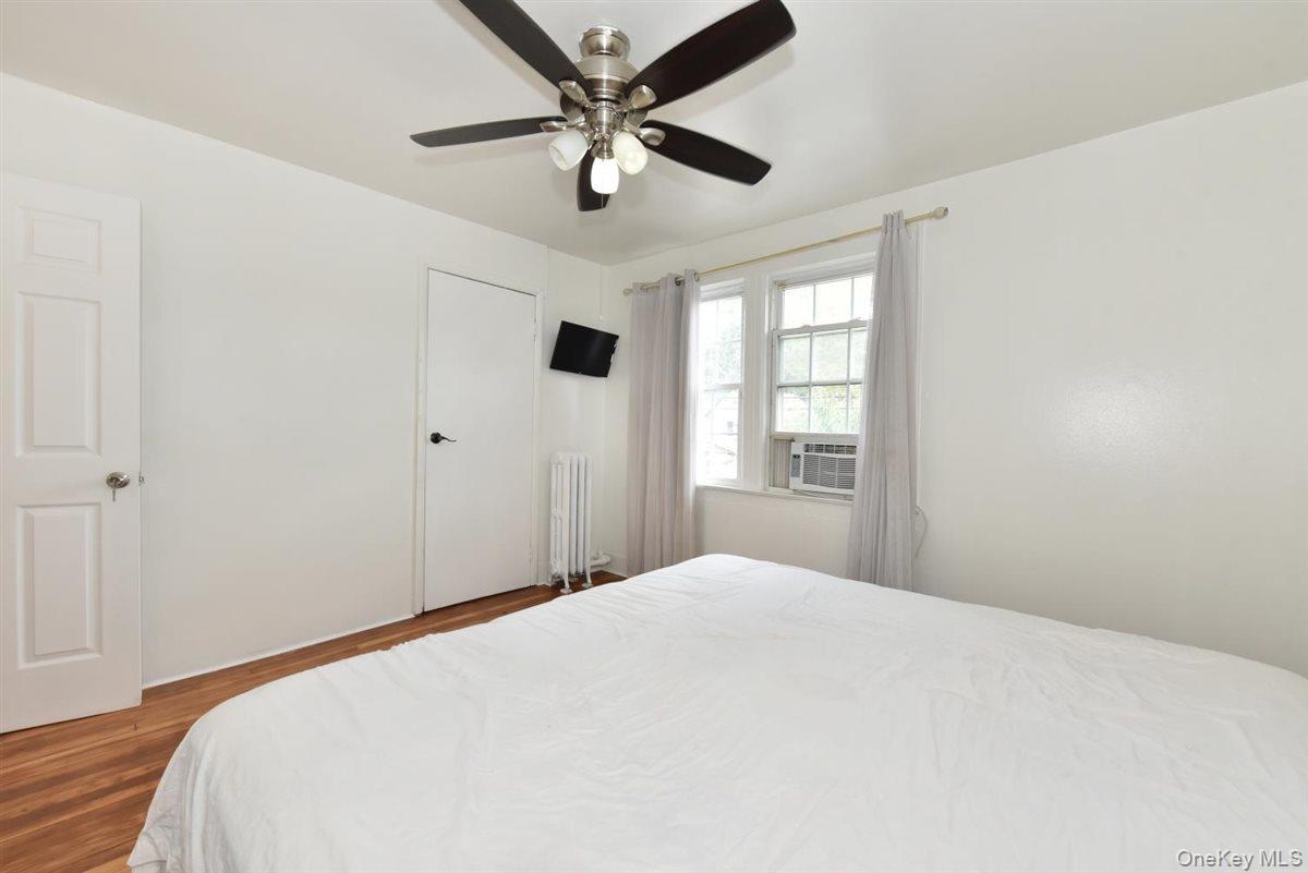 119-26 Inwood Street Property Photo 7