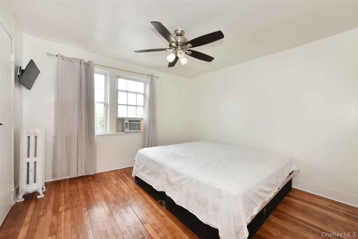 119-26 Inwood Street Property Photo 8
