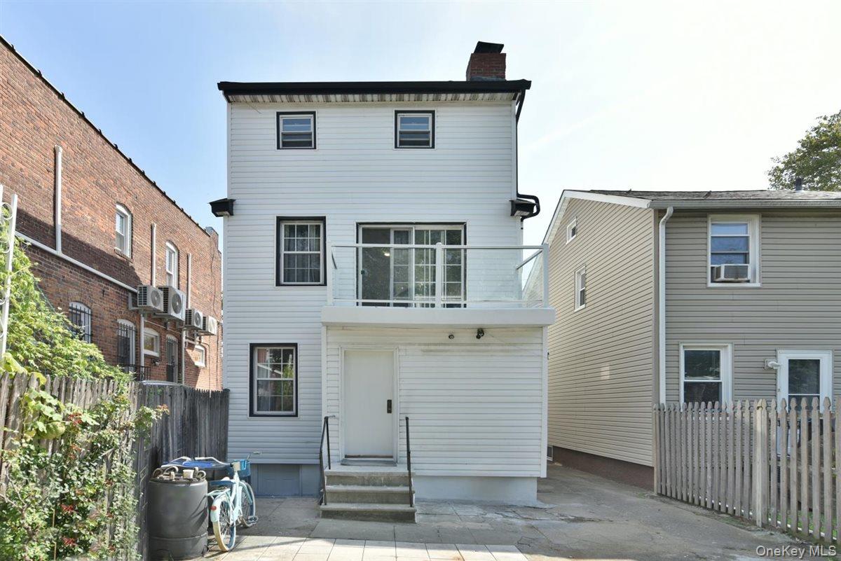 119-26 Inwood Street Property Photo 18