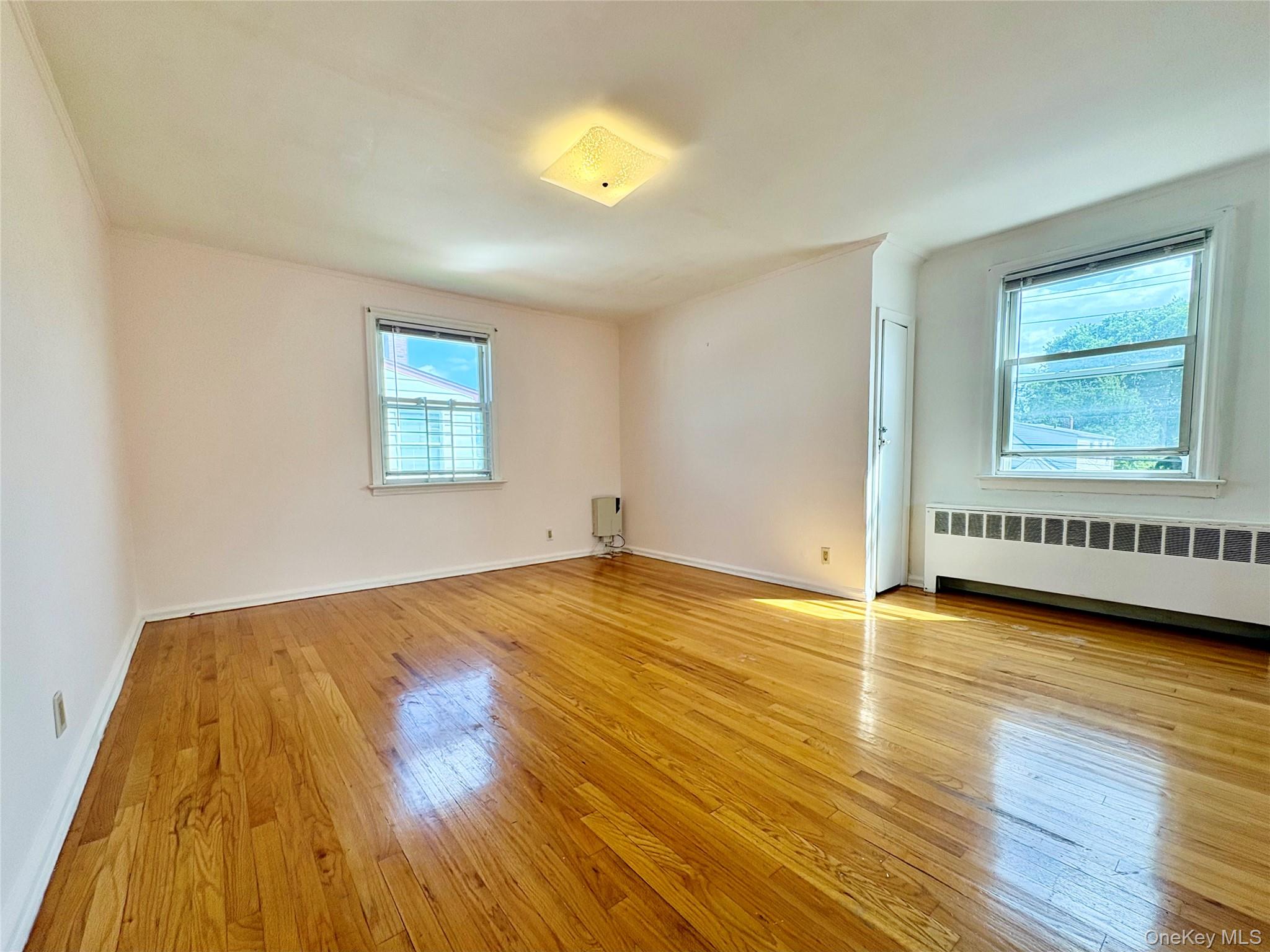 1046112 Property Photo 2