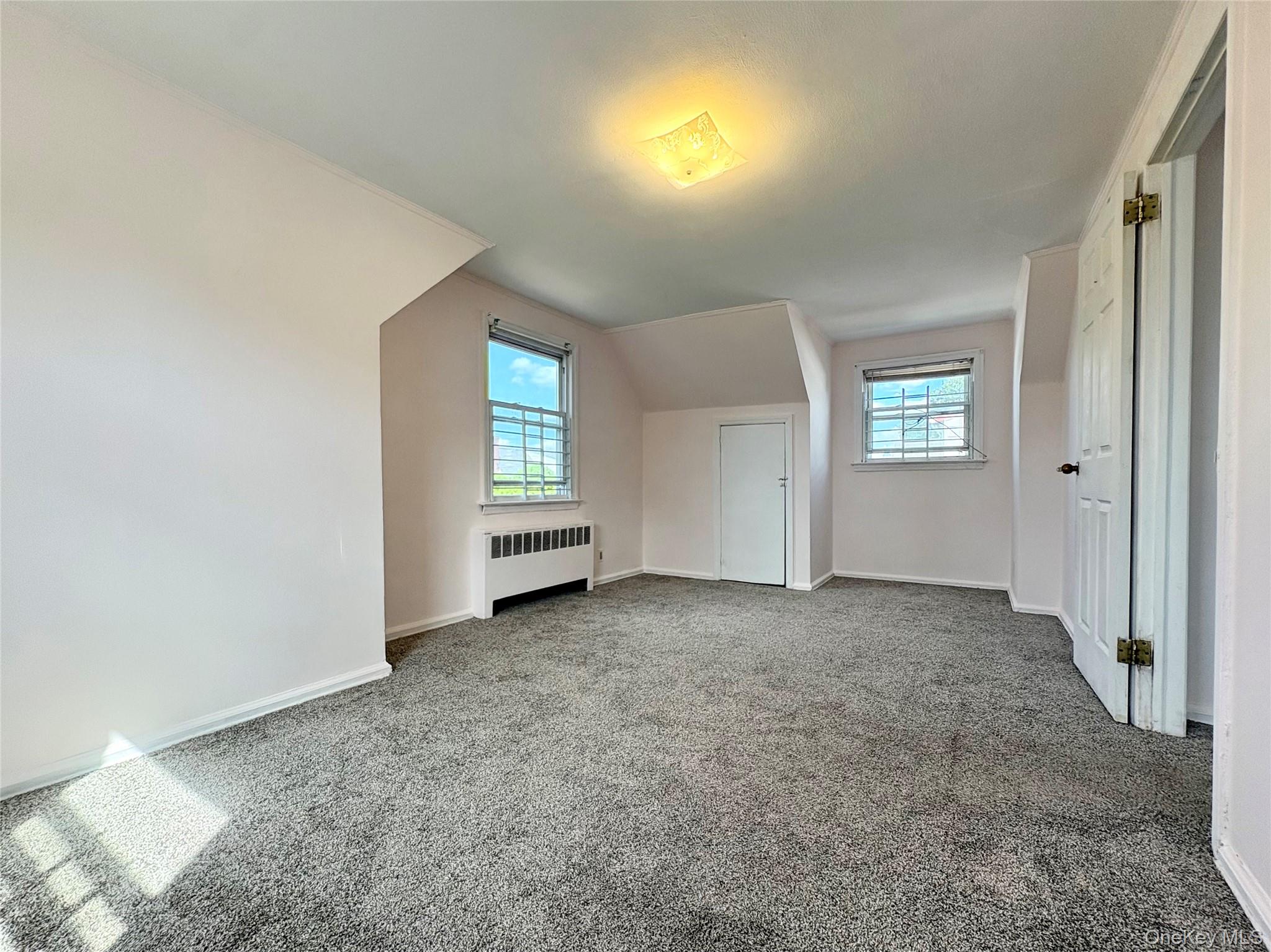 1046112 Property Photo 5