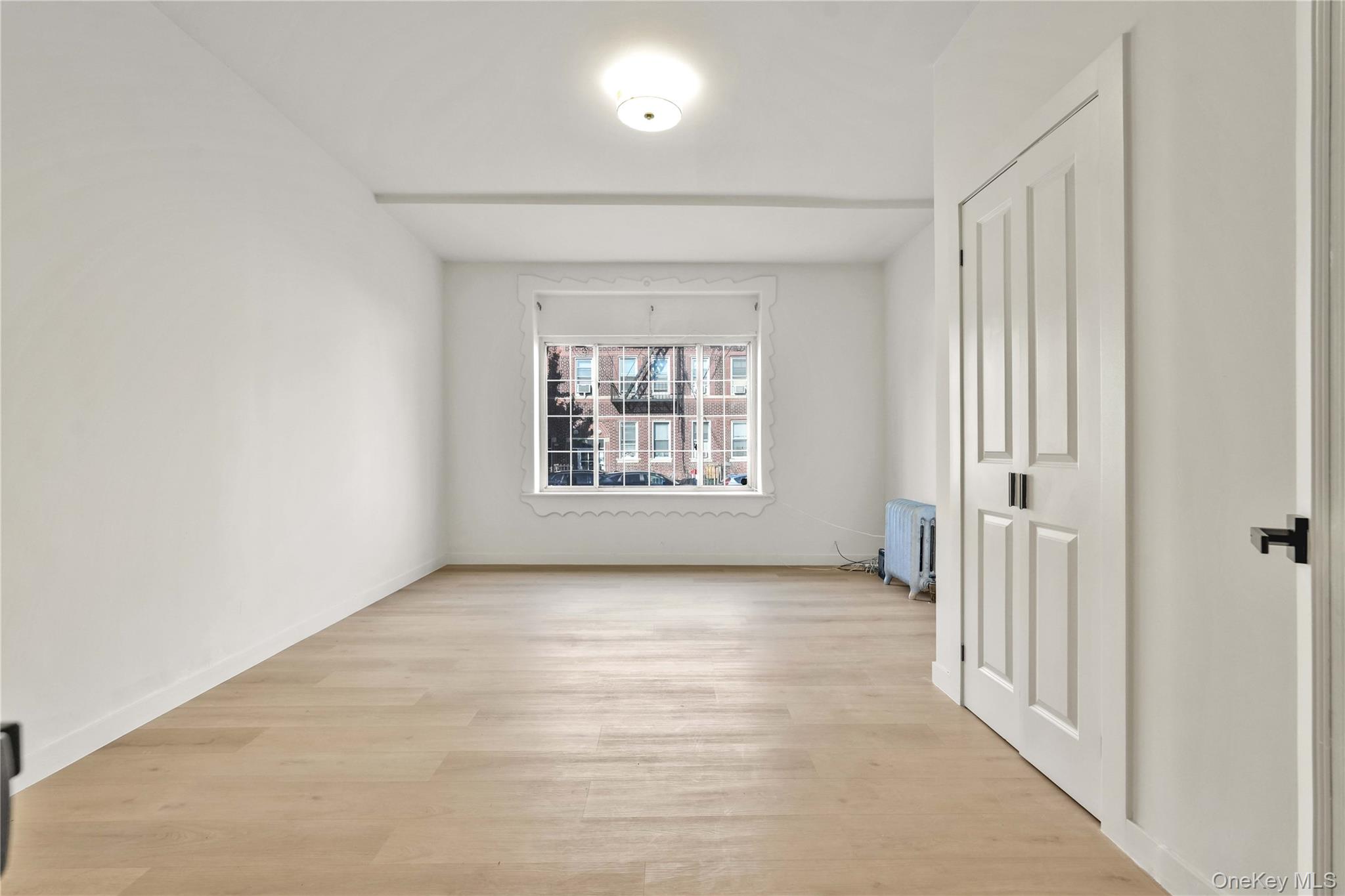 341 E 51st Street Property Photo 8