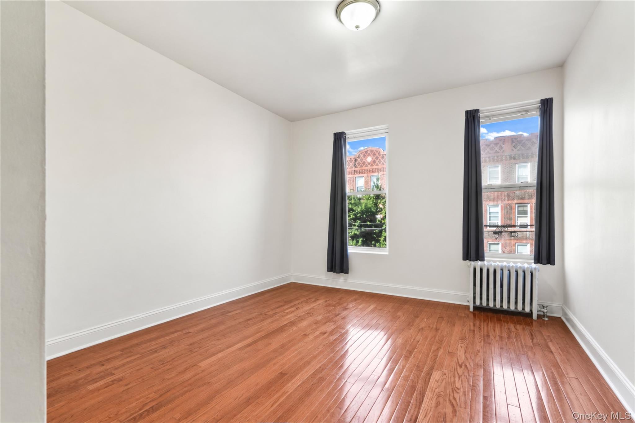 341 E 51st Street Property Photo 22