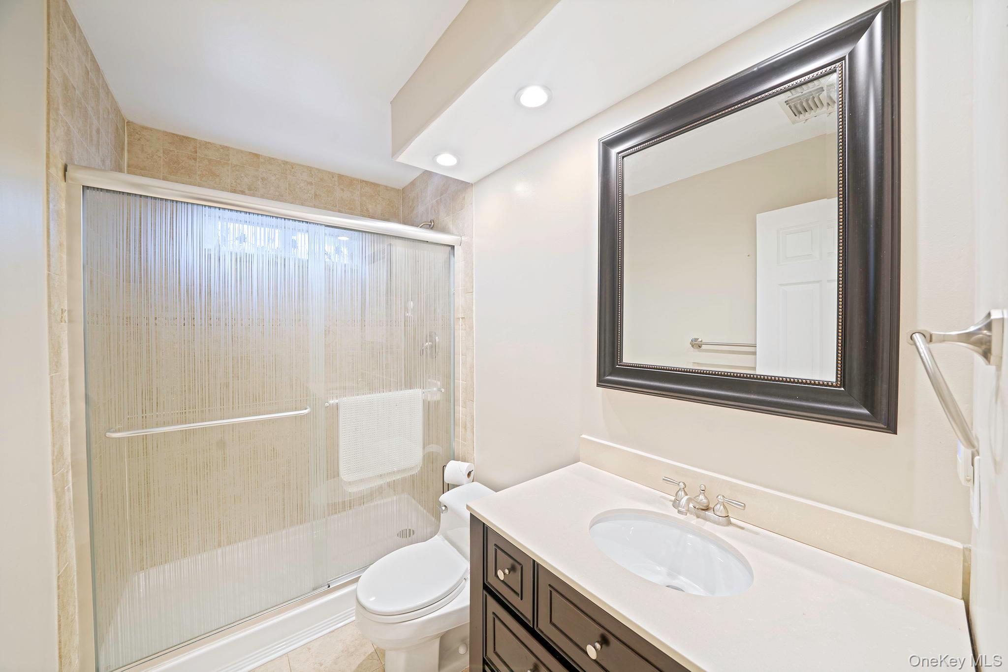 279 Glen Drive Property Photo 16