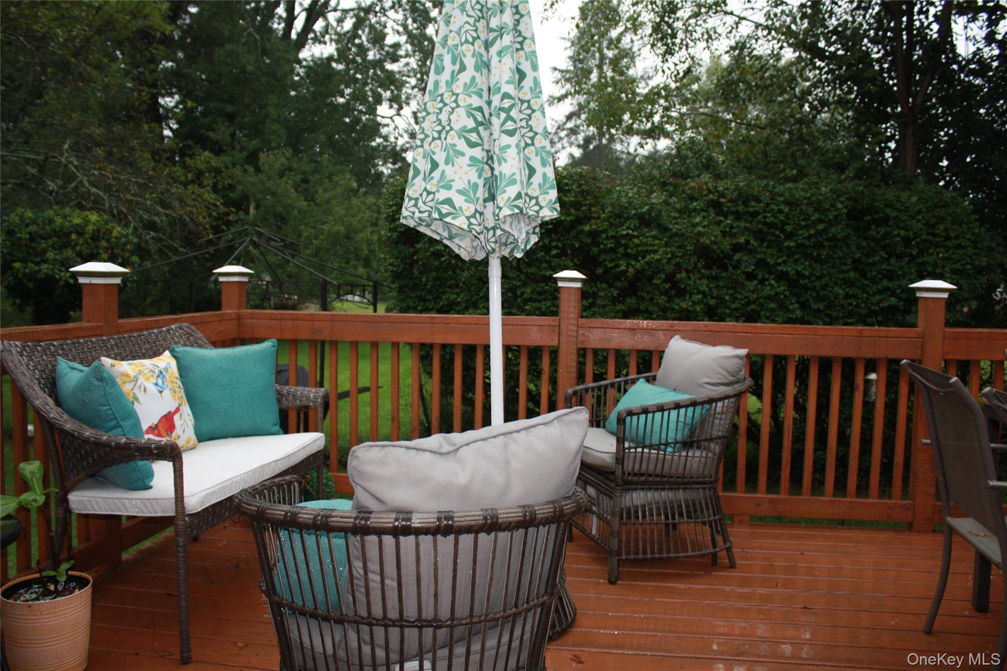 17 Benton Drive Property Photo 5