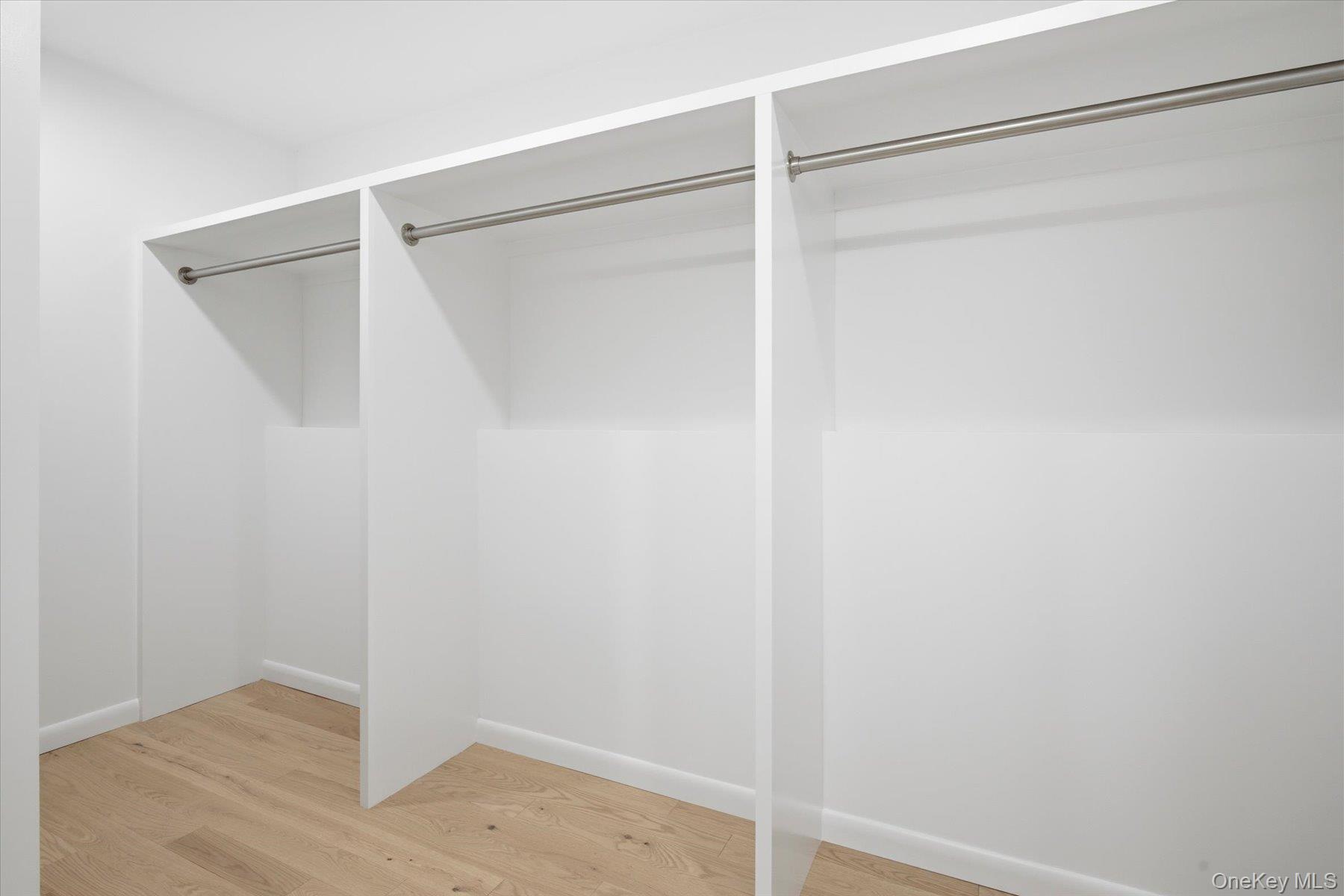177 Herricks Lane Property Photo 20